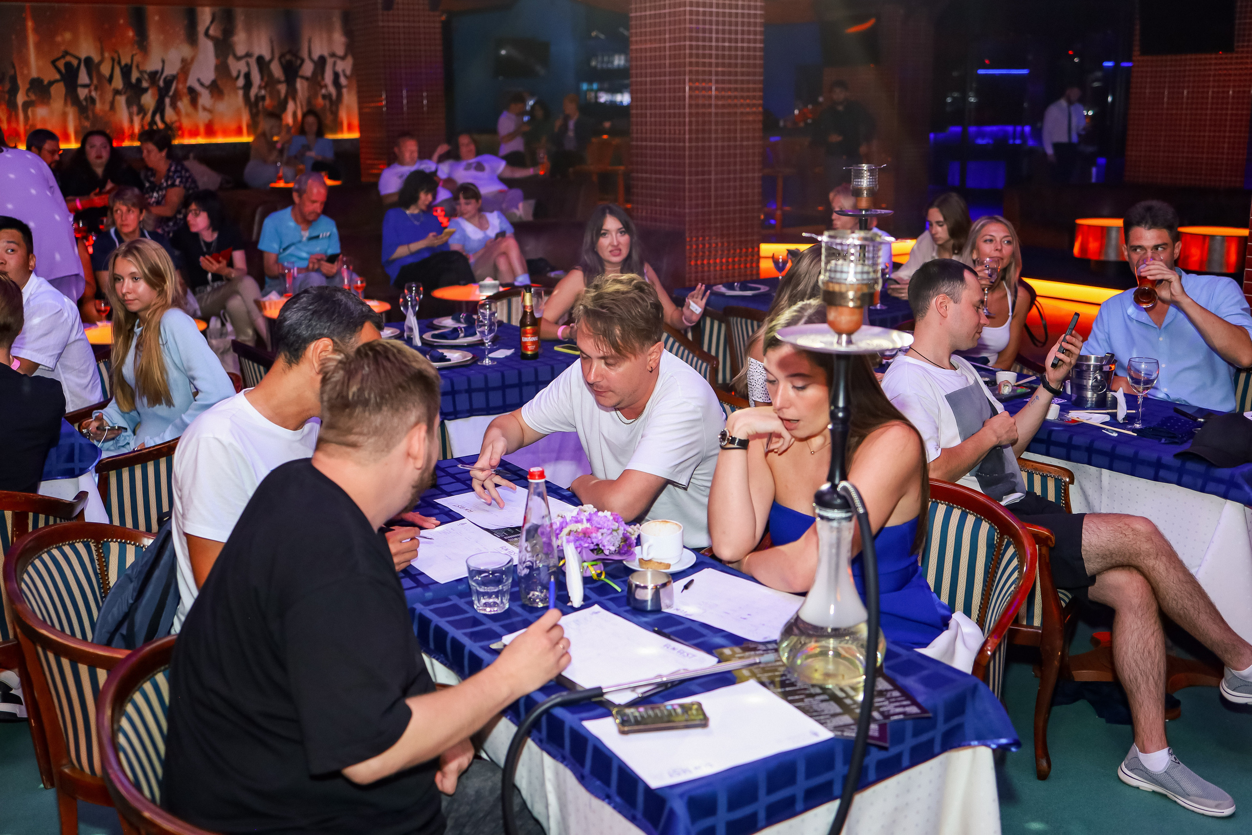 Стендап в Планете. Свадебный, семейный и детский фотограф в Калининграде Елена Кравцова