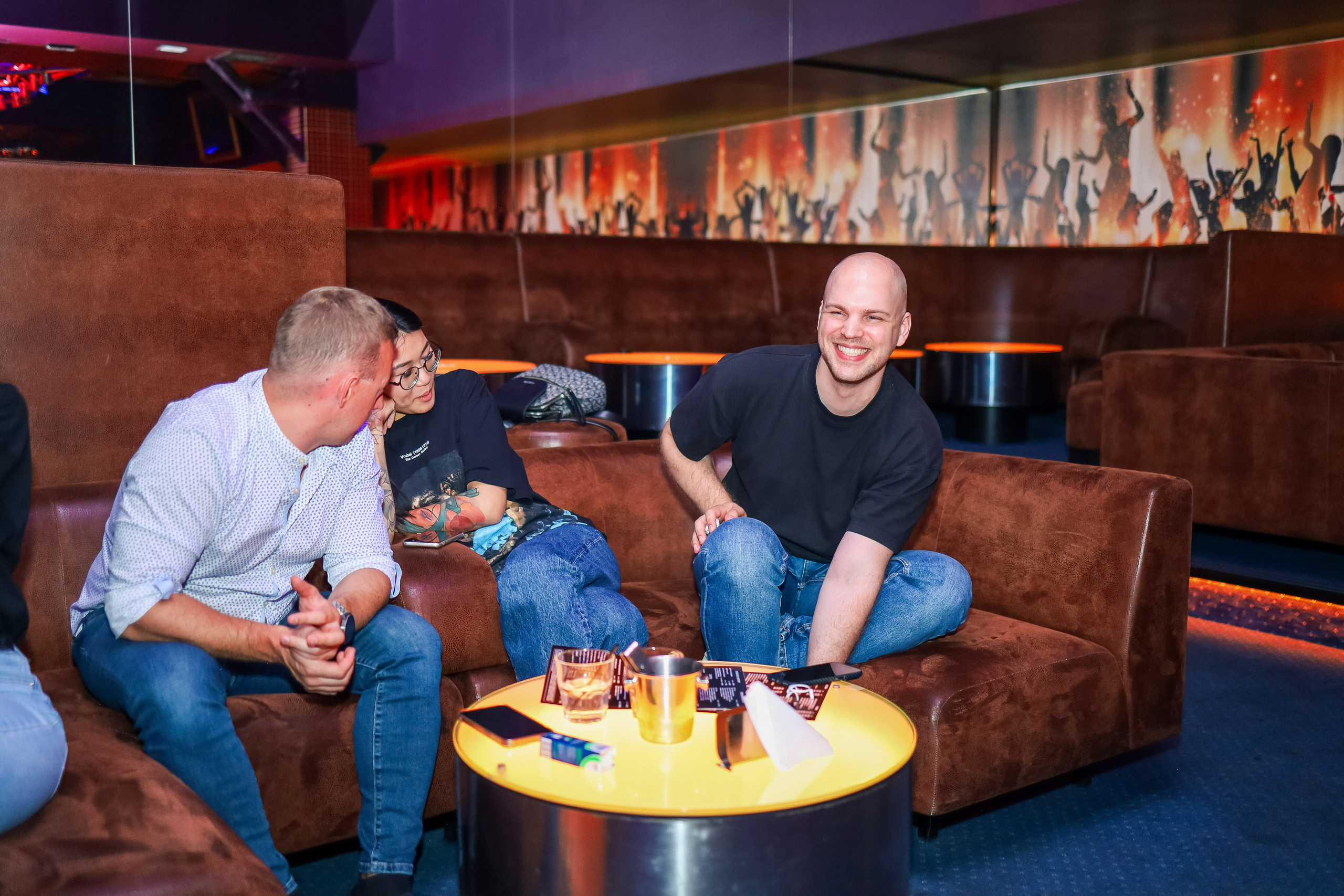 Стендап в Планете. Свадебный, семейный и детский фотограф в Калининграде Елена Кравцова