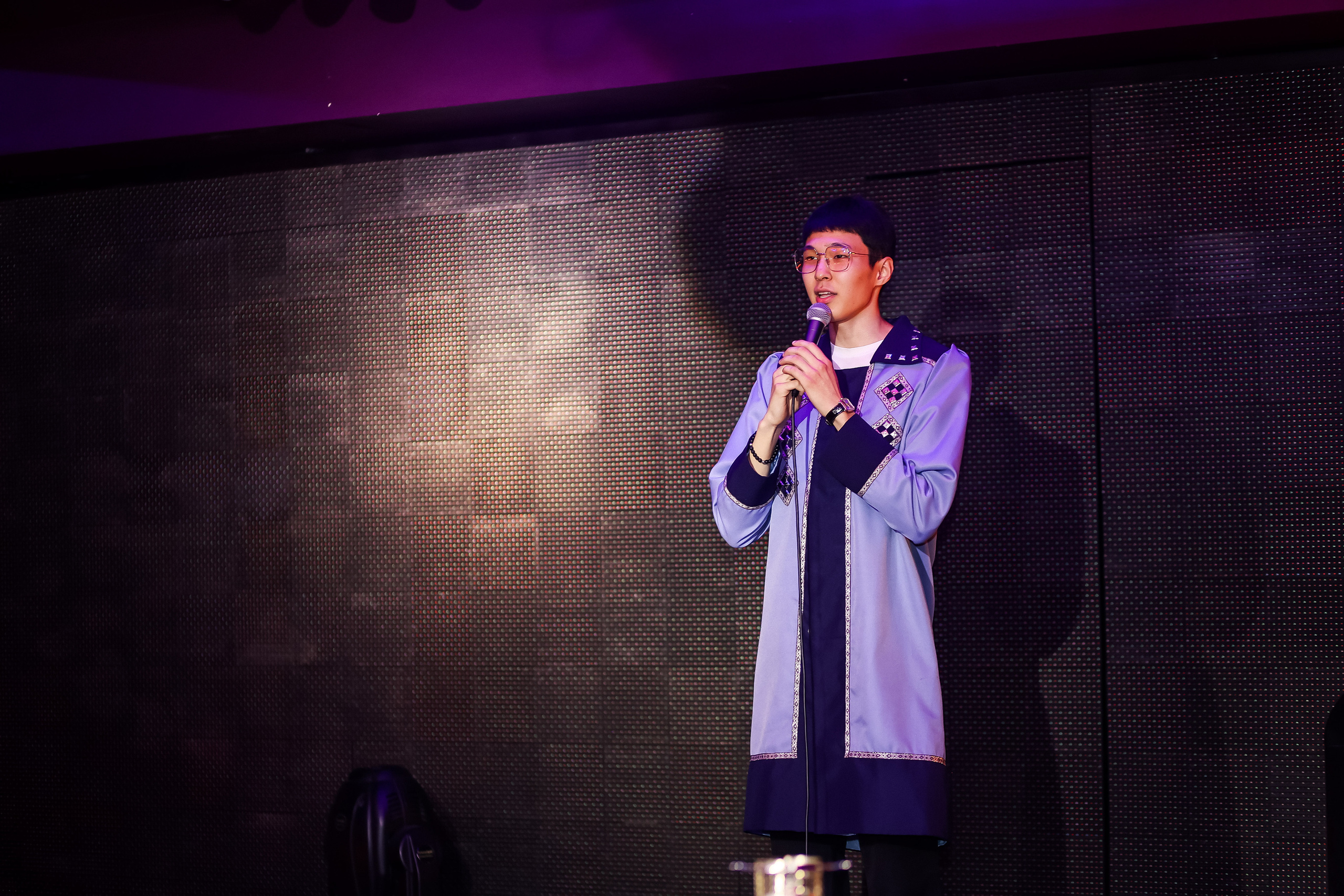 Стендап в Планете. Свадебный, семейный и детский фотограф в Калининграде Елена Кравцова