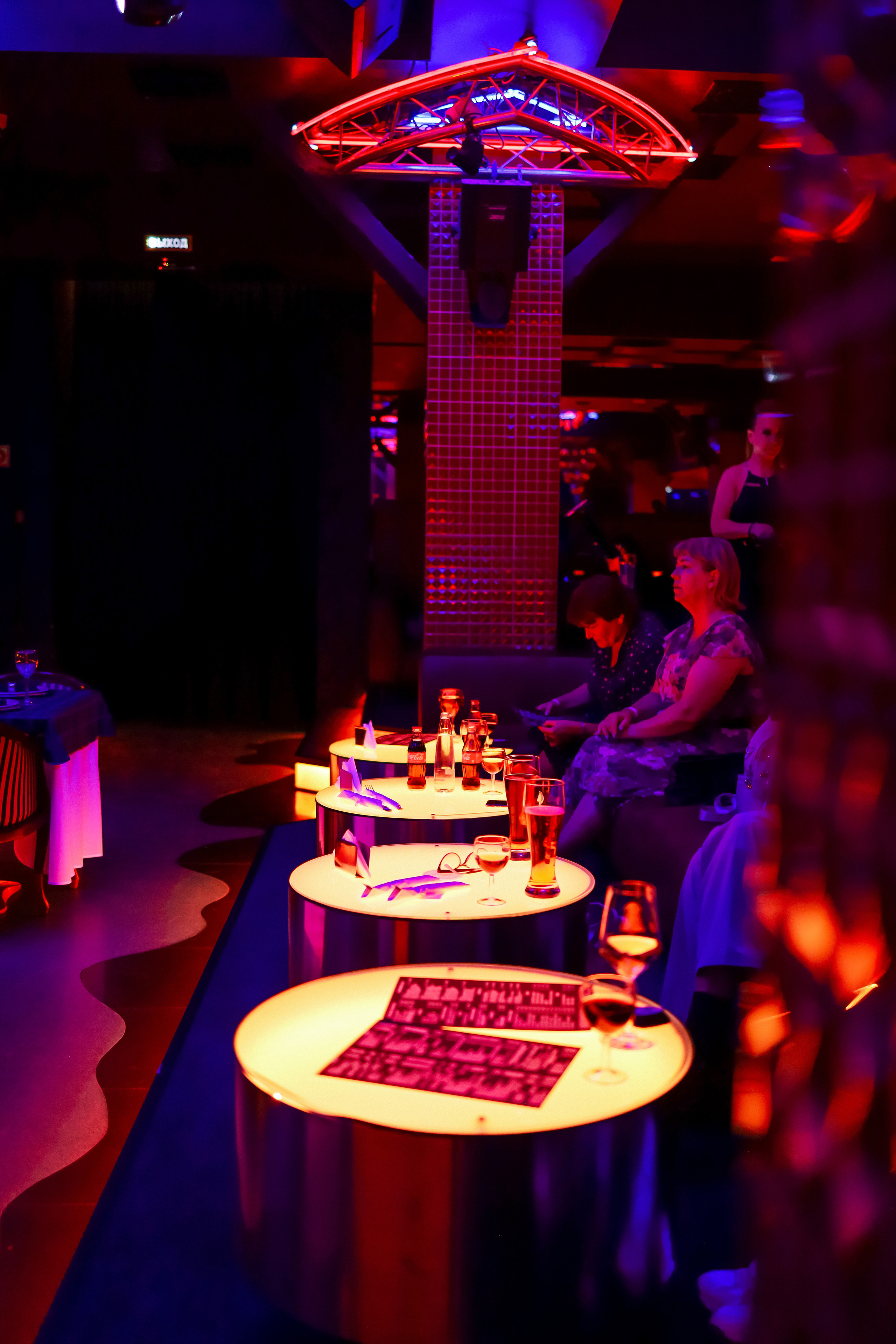 Стендап в Планете. Свадебный, семейный и детский фотограф в Калининграде Елена Кравцова