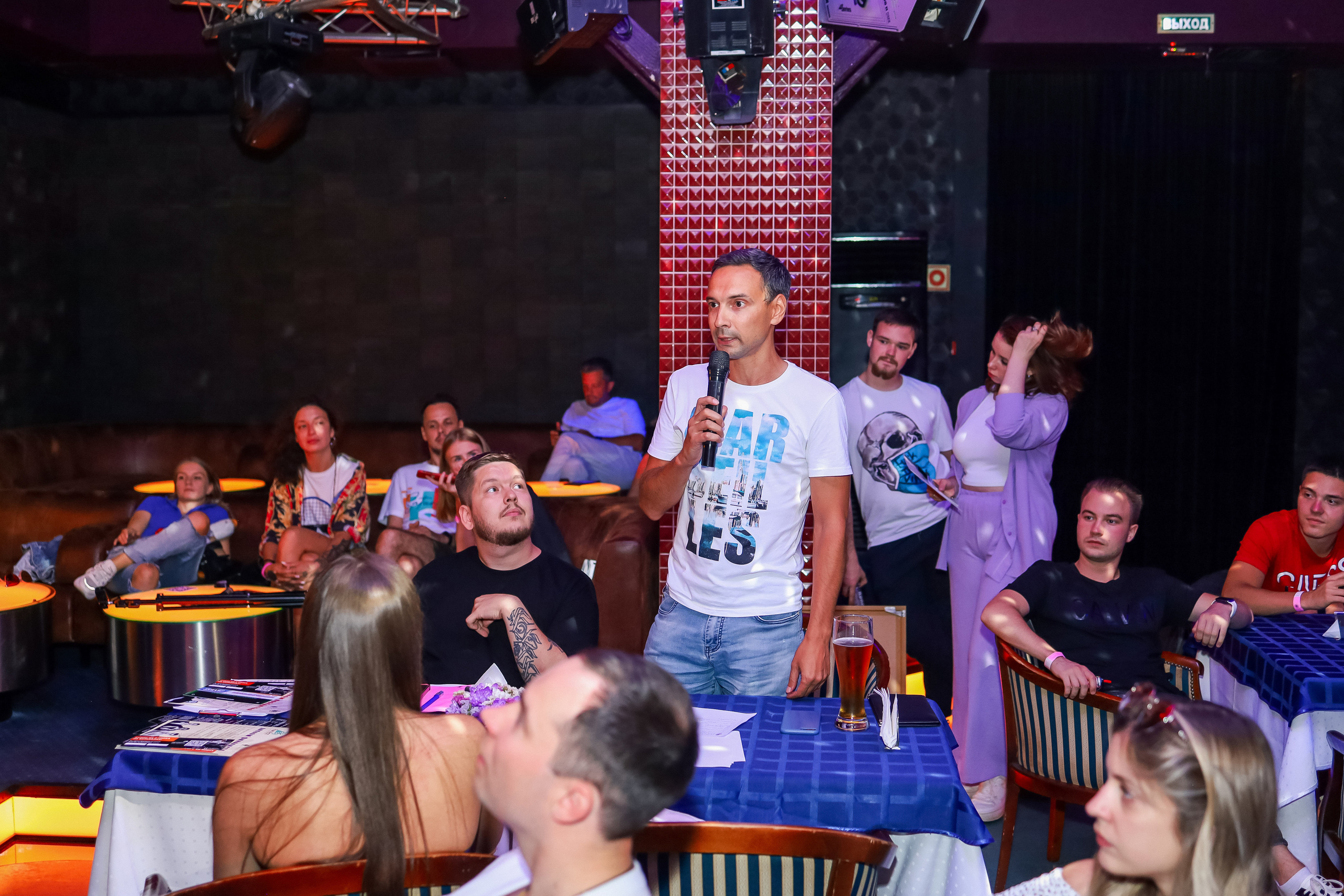 Стендап в Планете. Свадебный, семейный и детский фотограф в Калининграде Елена Кравцова