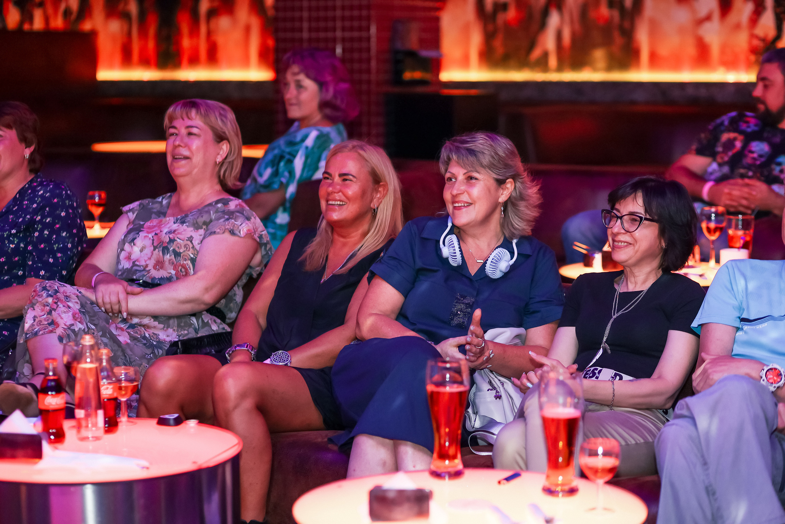 Стендап в Планете. Свадебный, семейный и детский фотограф в Калининграде Елена Кравцова