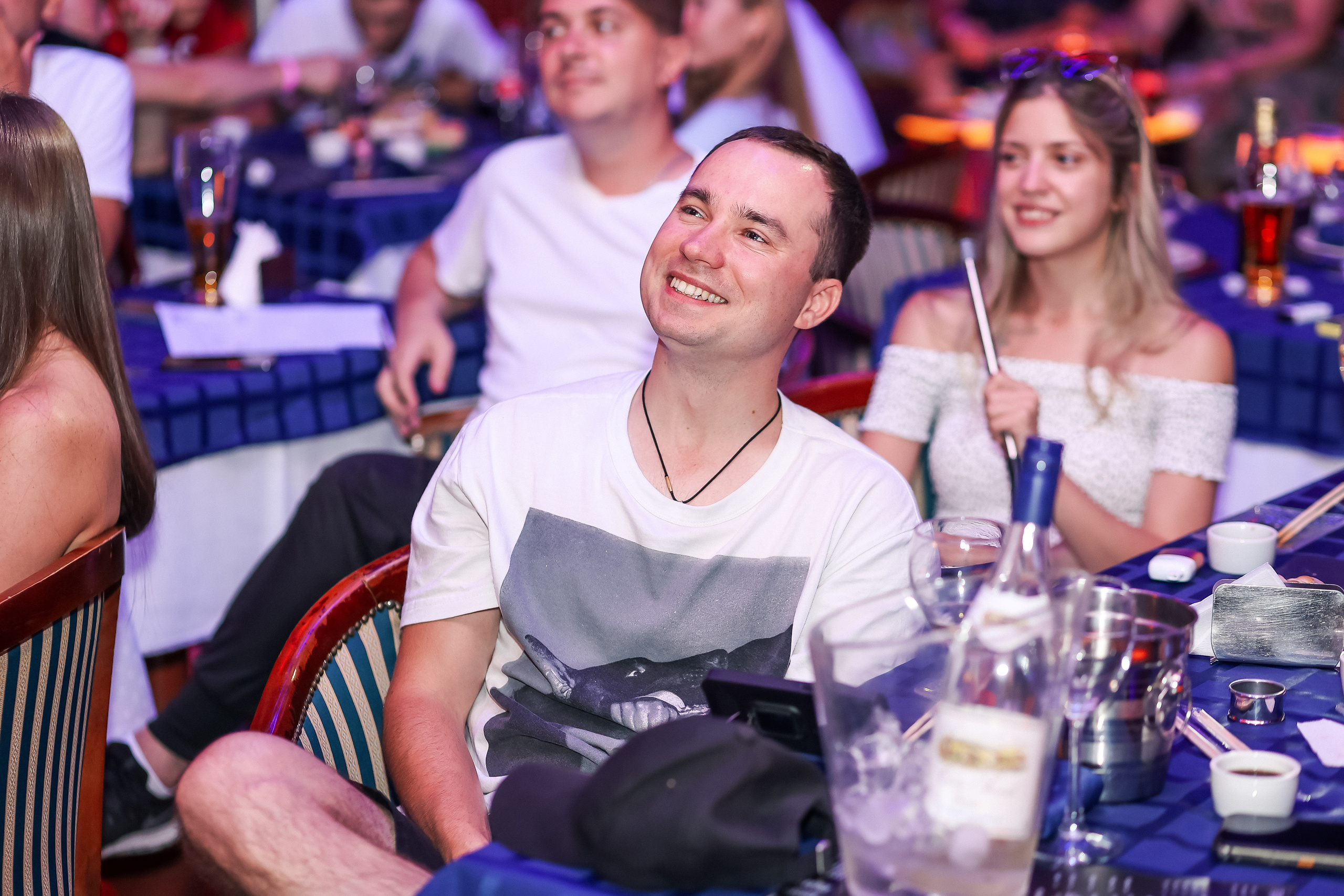 Стендап в Планете. Свадебный, семейный и детский фотограф в Калининграде Елена Кравцова