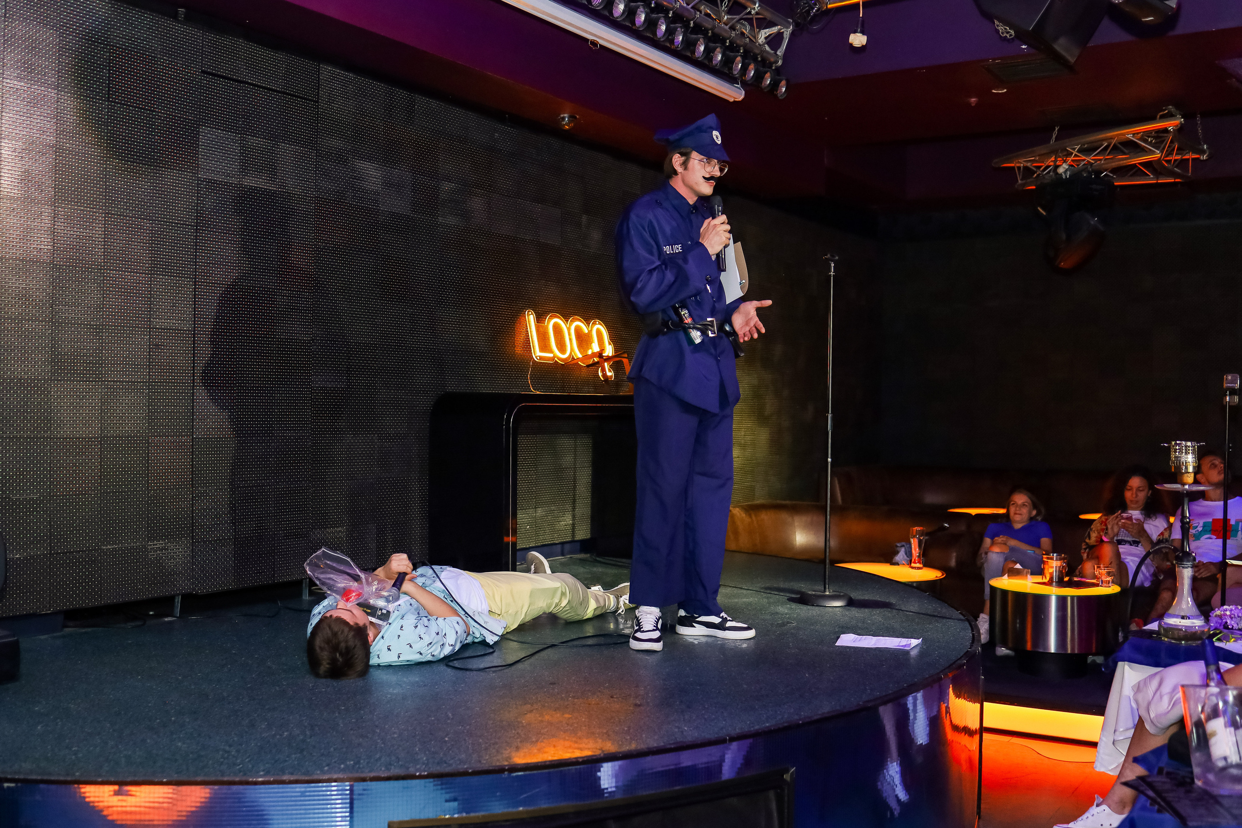 Стендап в Планете. Свадебный, семейный и детский фотограф в Калининграде Елена Кравцова