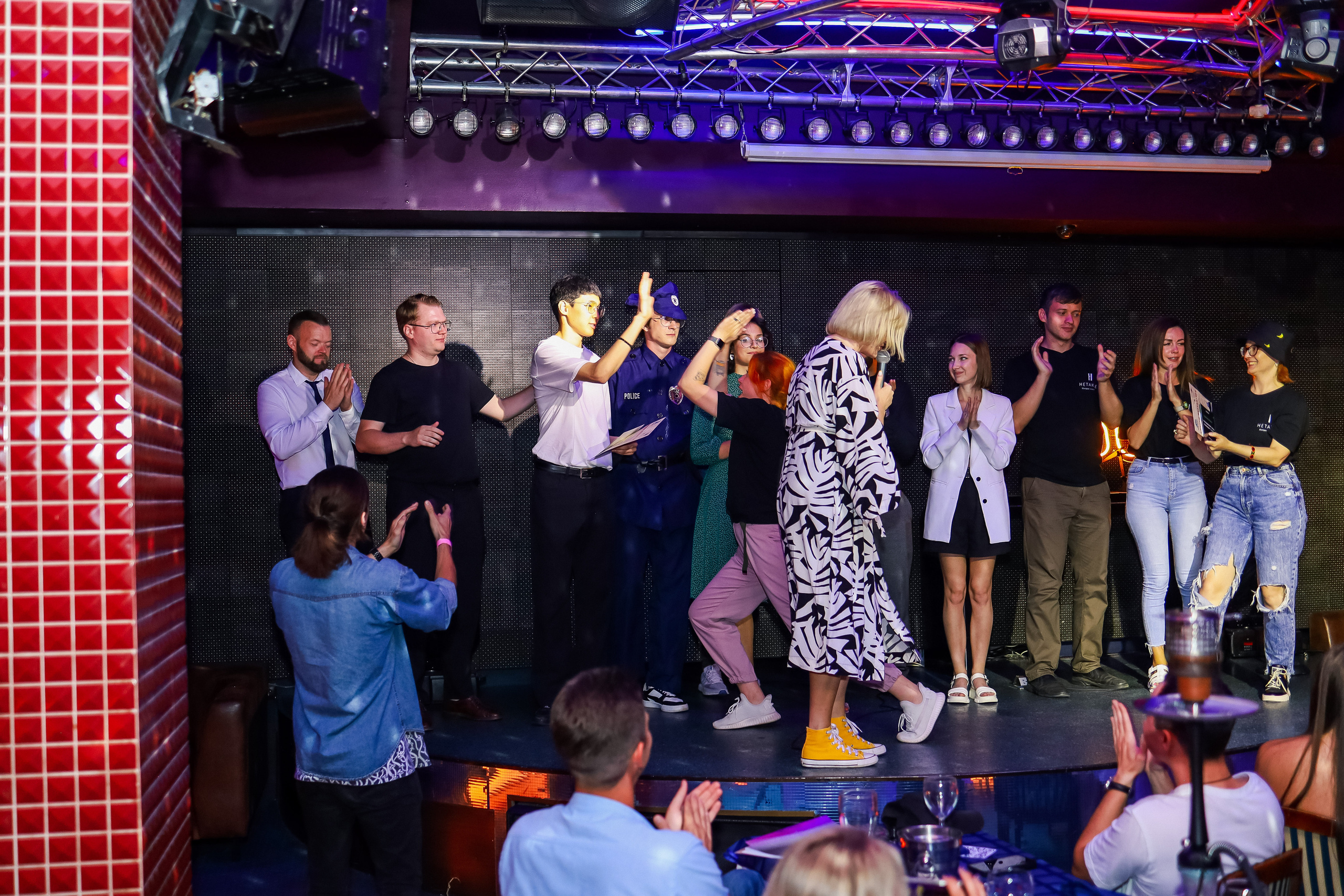 Стендап в Планете. Свадебный, семейный и детский фотограф в Калининграде Елена Кравцова