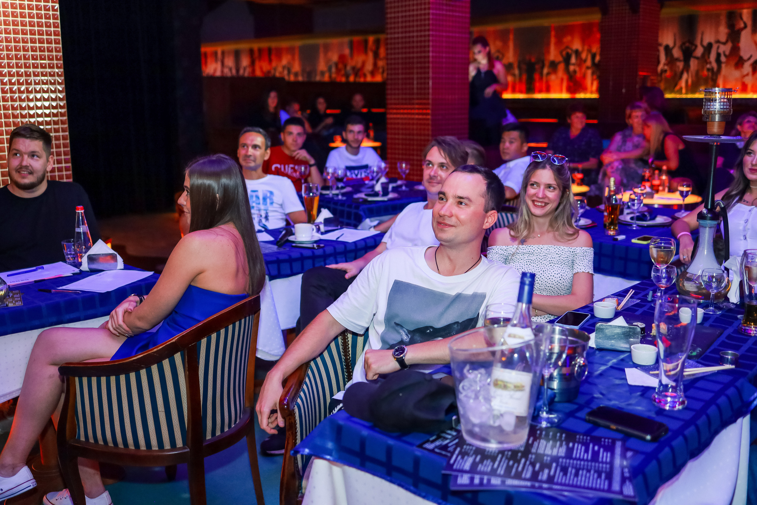 Стендап в Планете. Свадебный, семейный и детский фотограф в Калининграде Елена Кравцова