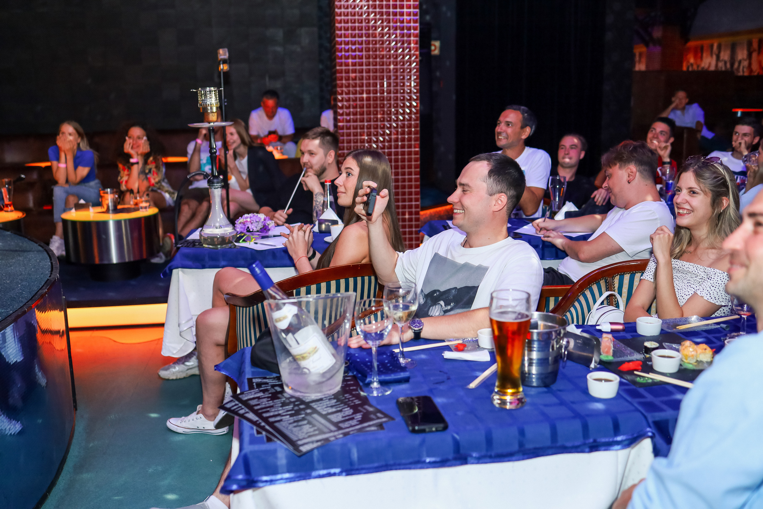 Стендап в Планете. Свадебный, семейный и детский фотограф в Калининграде Елена Кравцова