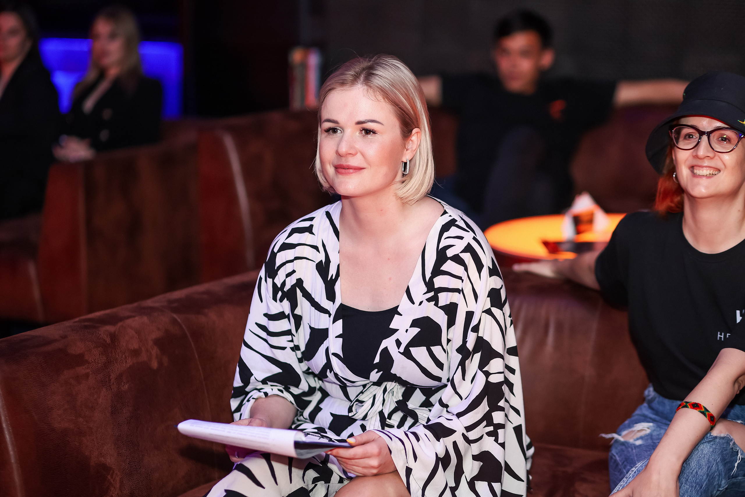 Стендап в Планете. Свадебный, семейный и детский фотограф в Калининграде Елена Кравцова