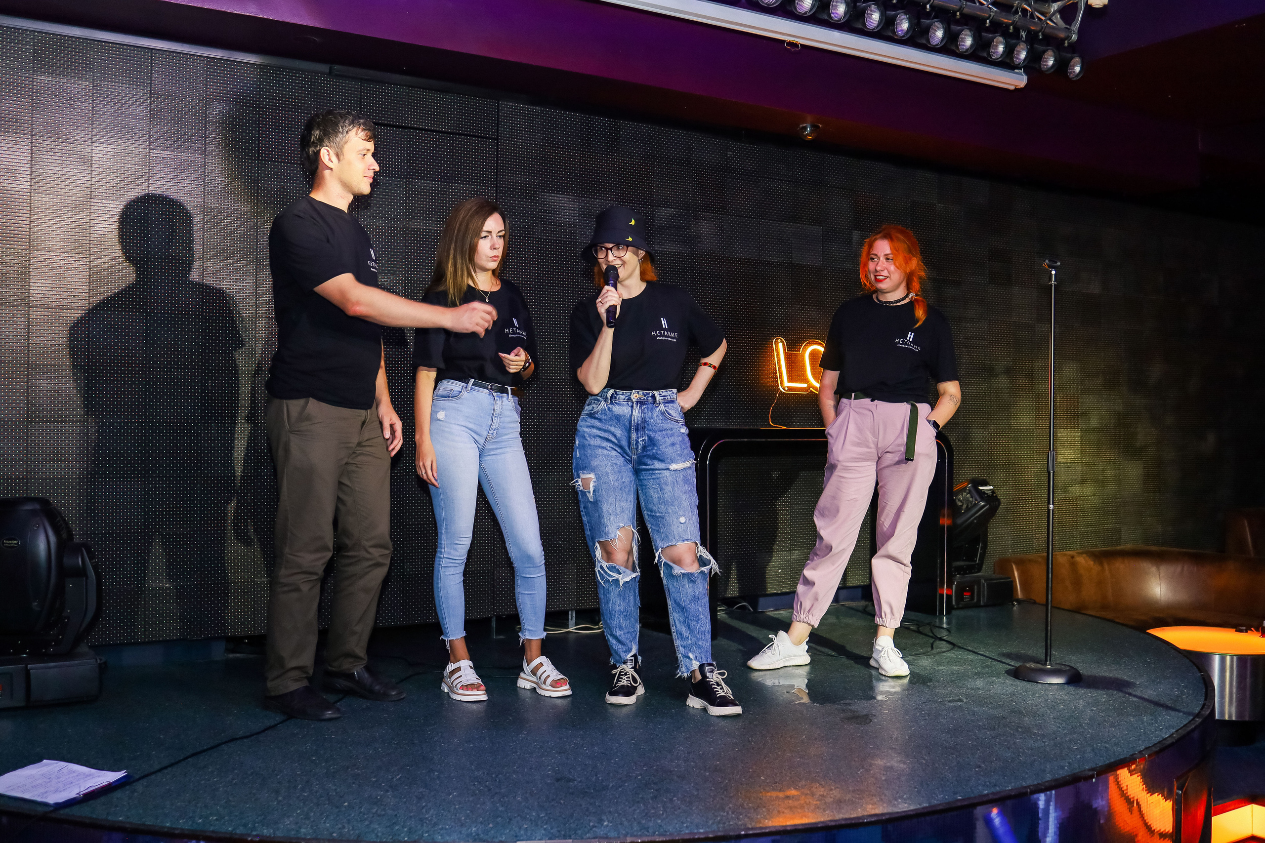 Стендап в Планете. Свадебный, семейный и детский фотограф в Калининграде Елена Кравцова