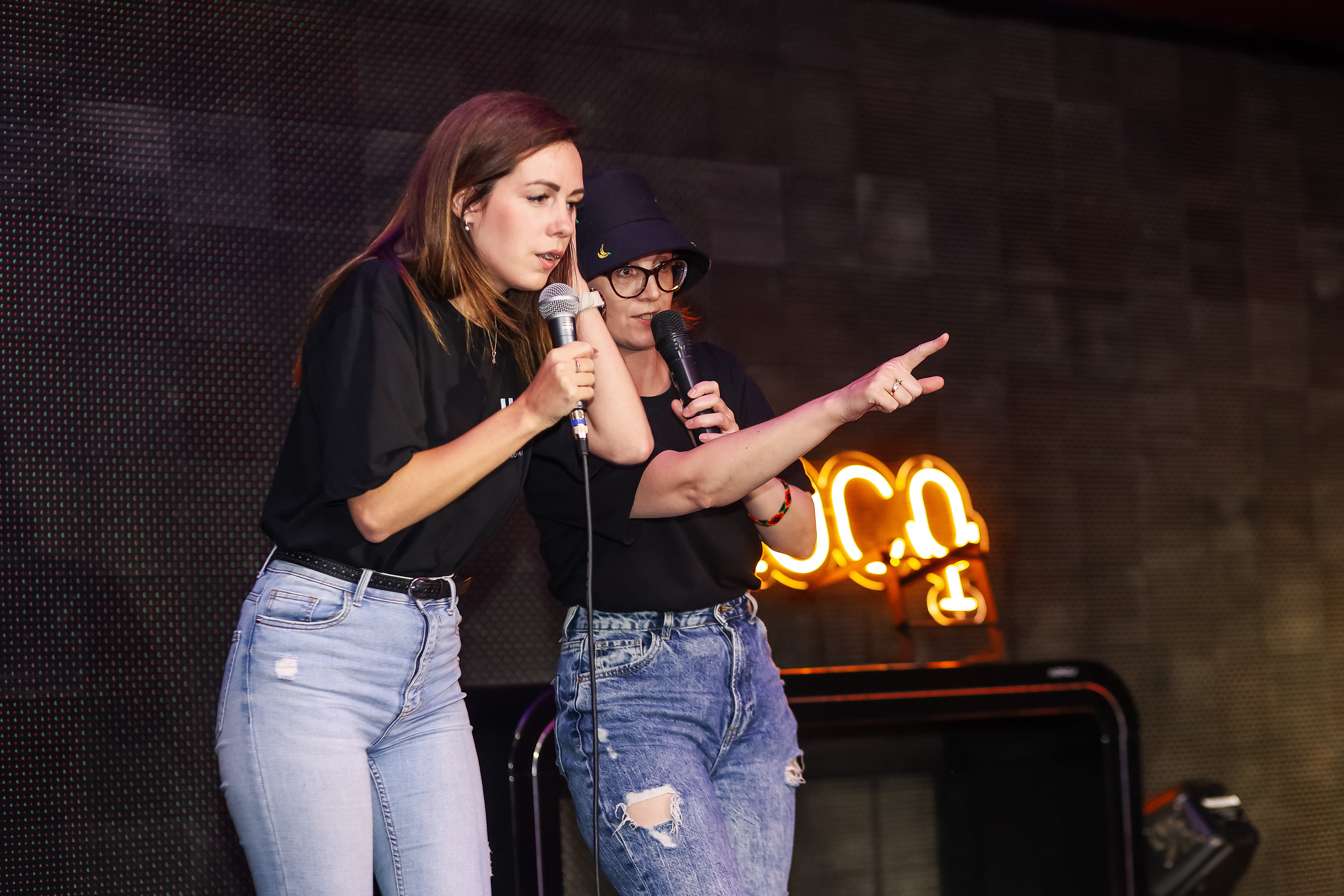 Стендап в Планете. Свадебный, семейный и детский фотограф в Калининграде Елена Кравцова