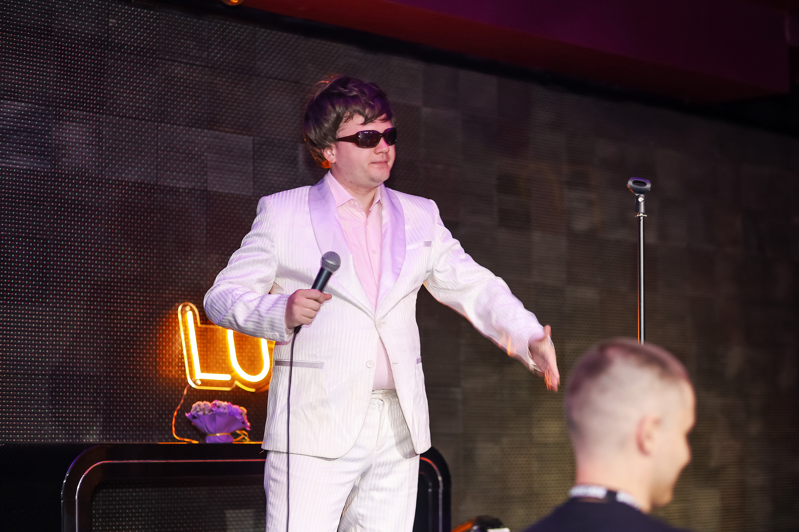 Стендап в Планете. Свадебный, семейный и детский фотограф в Калининграде Елена Кравцова