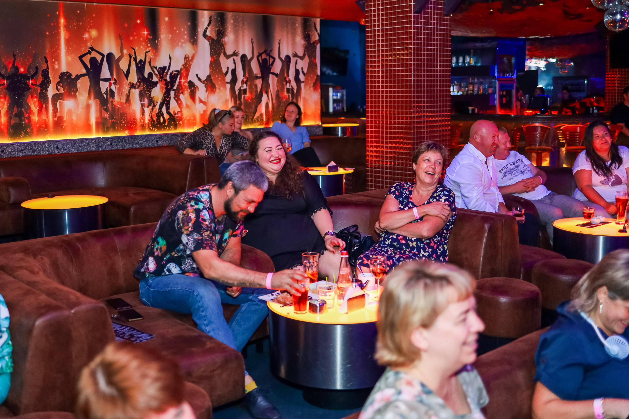 Стендап в Планете. Свадебный, семейный и детский фотограф в Калининграде Елена Кравцова