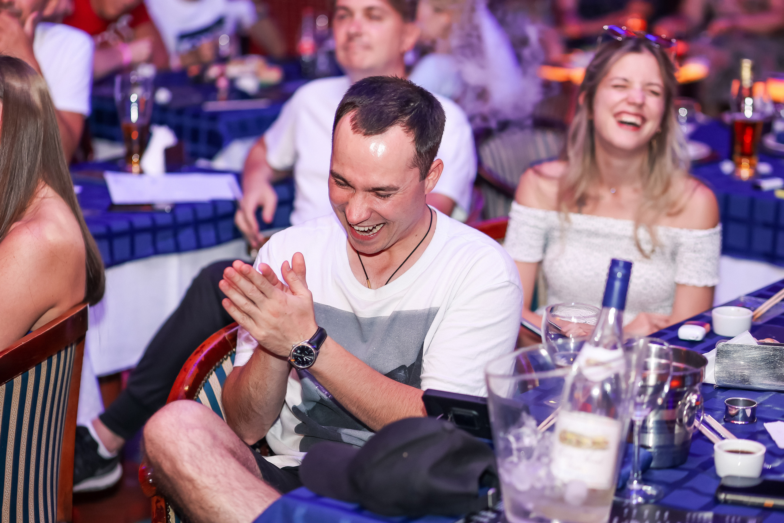 Стендап в Планете. Свадебный, семейный и детский фотограф в Калининграде Елена Кравцова