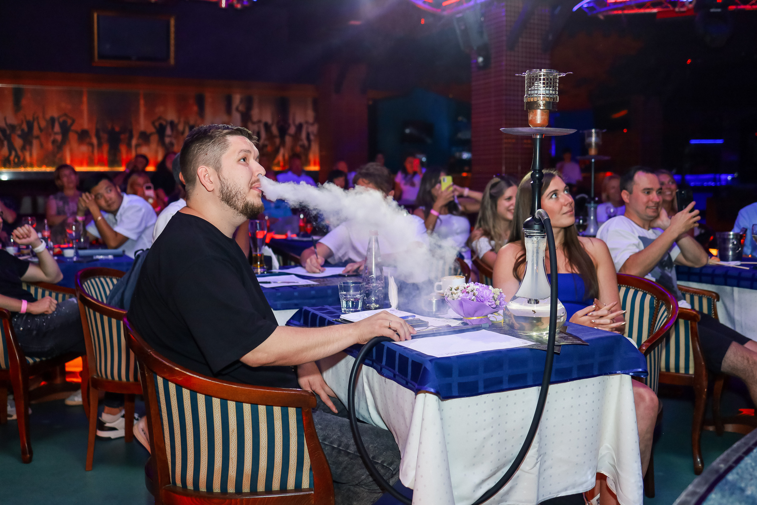 Стендап в Планете. Свадебный, семейный и детский фотограф в Калининграде Елена Кравцова