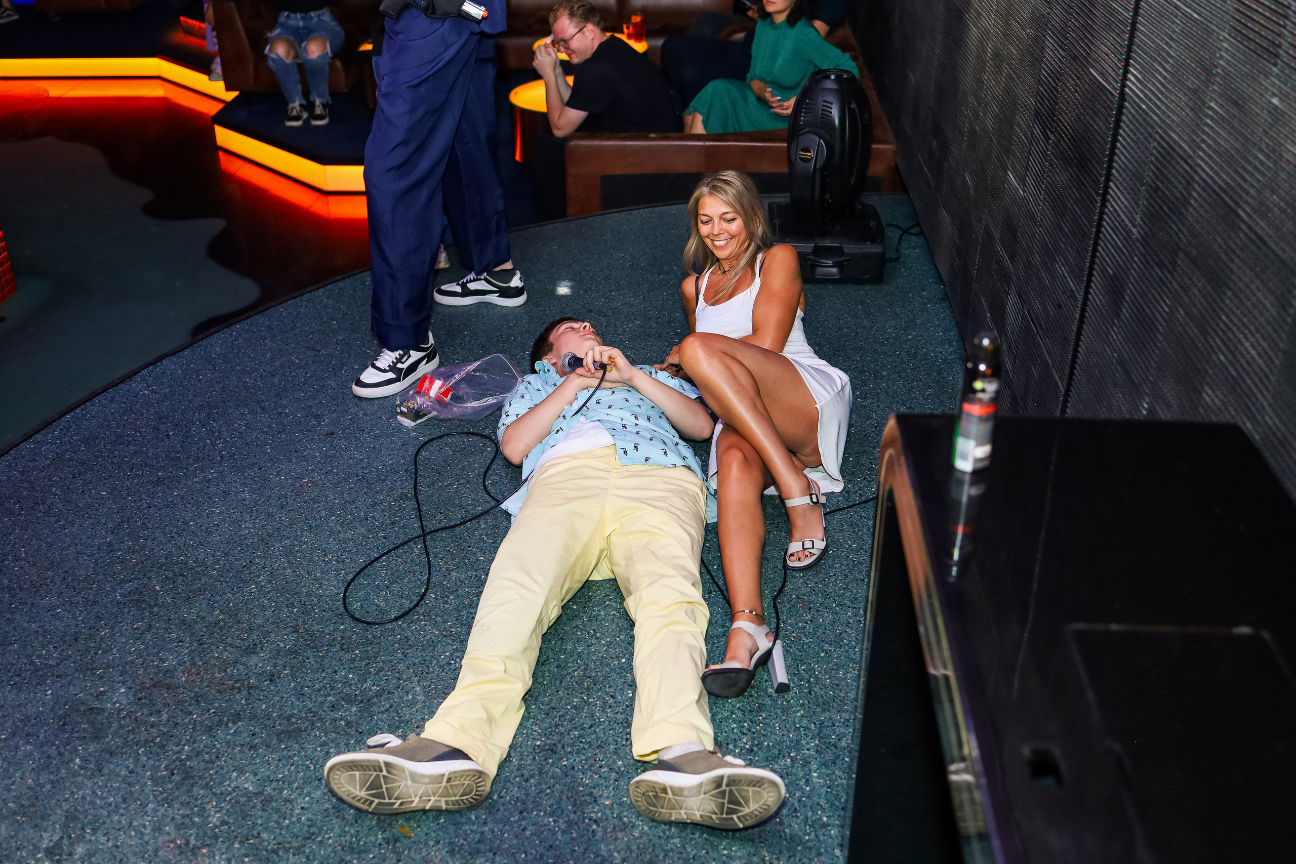 Стендап в Планете. Свадебный, семейный и детский фотограф в Калининграде Елена Кравцова