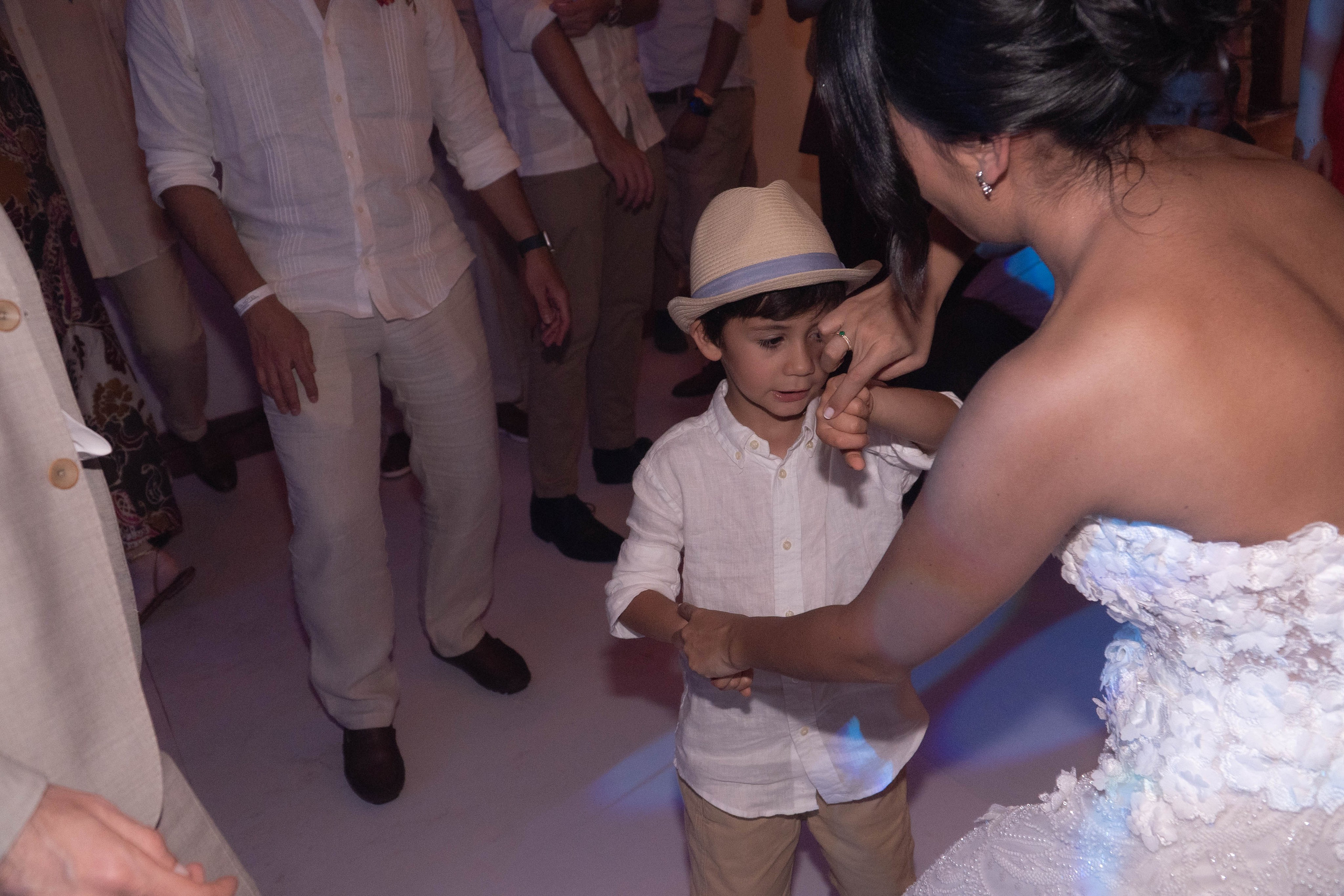 Catalina and Romain. Wedding Photographer in Barcelona and Medellin