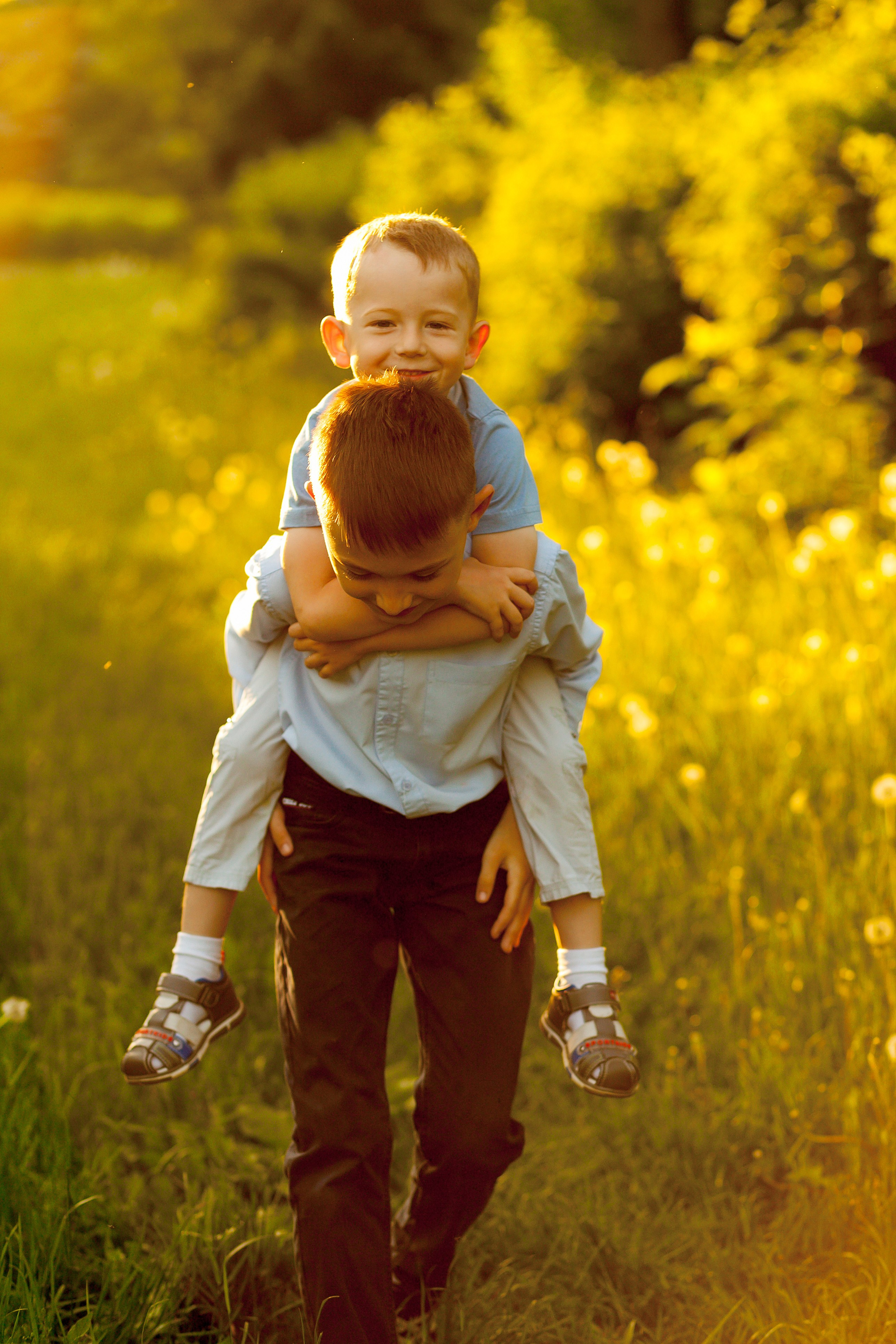 Фотосессия весной. Выпускные альбомы Казань. Семейный и детский фотограф Михаил Мигачев