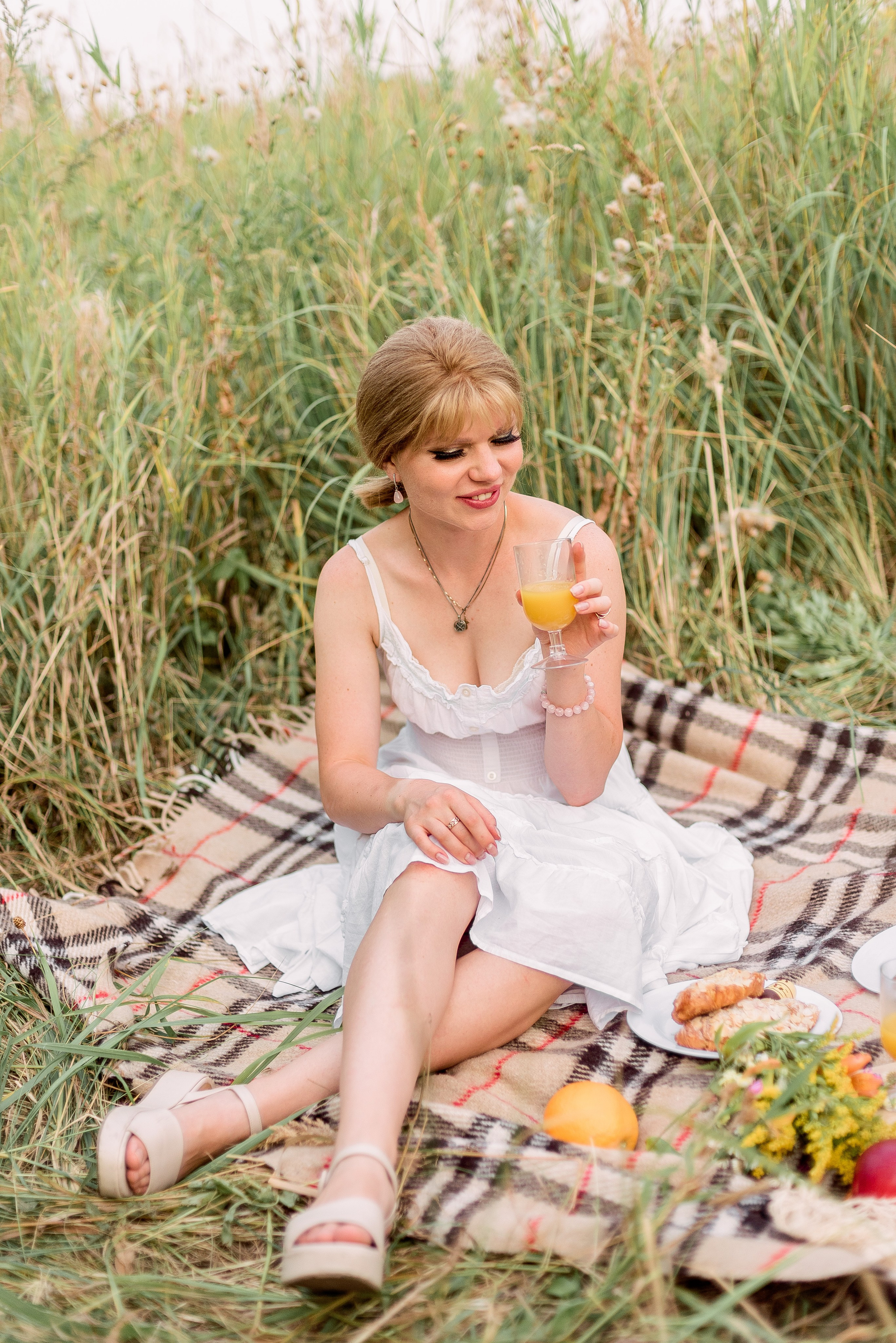 В поле. Фотограф Юлия Попова