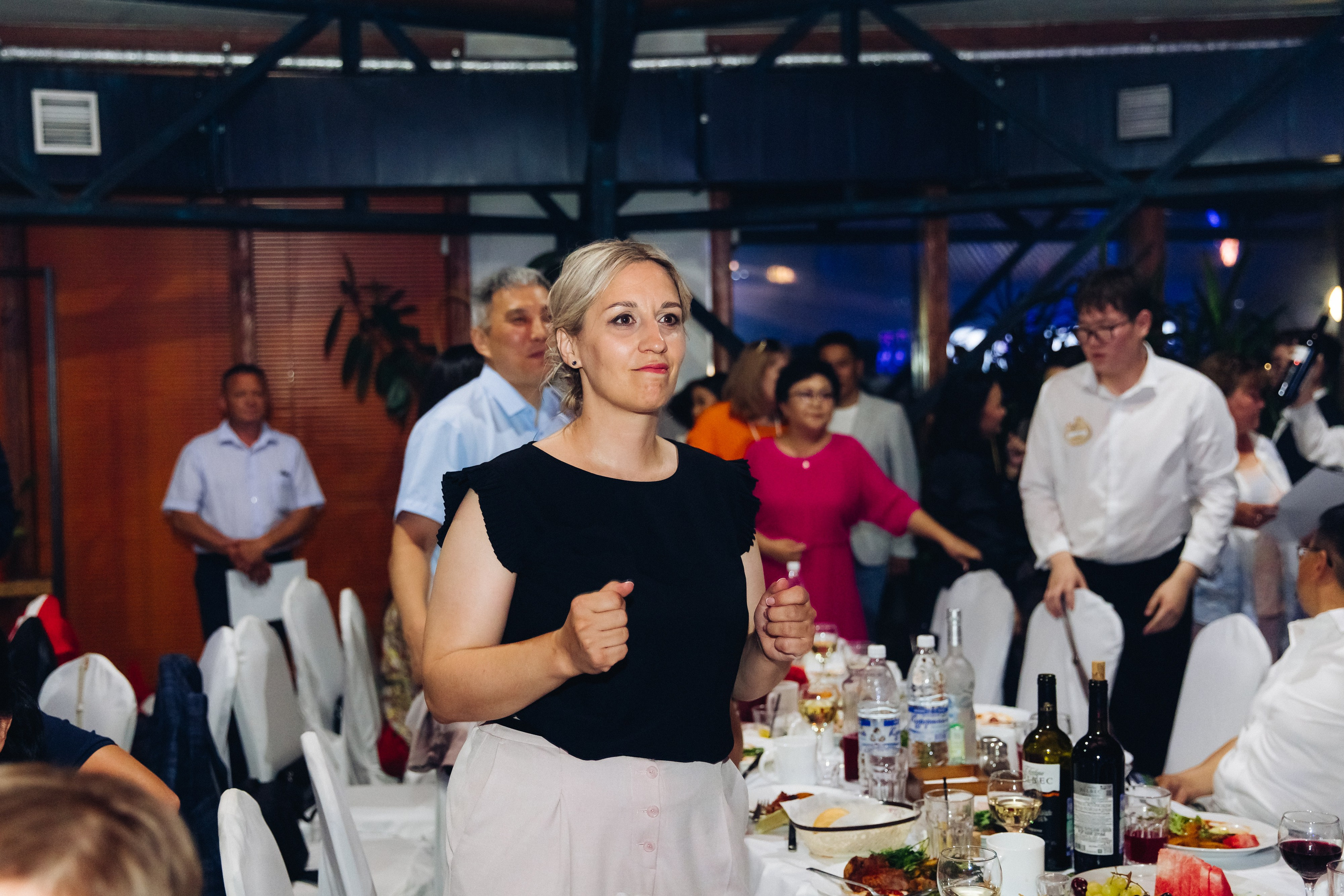 Выпускной вечер. 49 школа. Баран на корове. Свадебный и семейный фотограф в Улан-Удэ