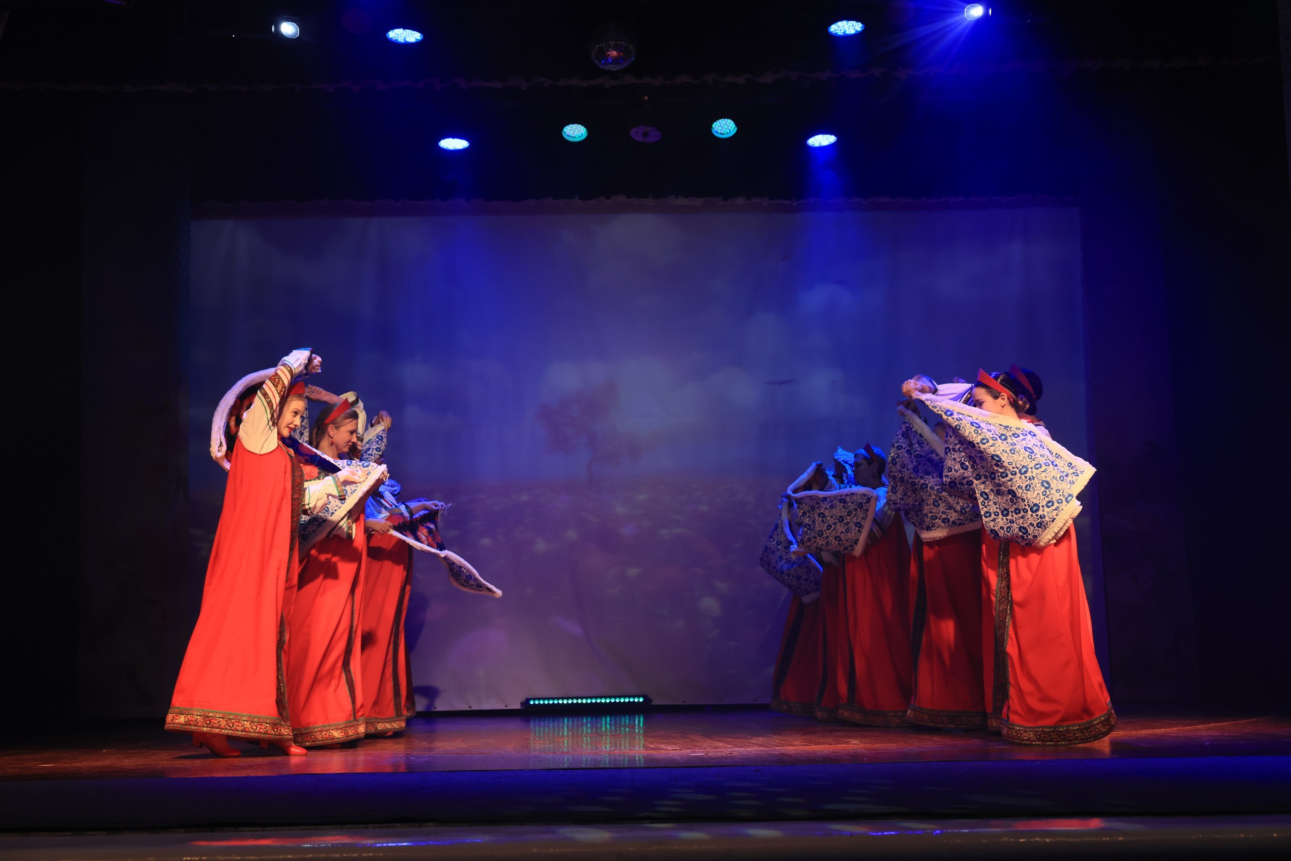 Концерт к 8 Марта в ДК «Металлург» г. Тула. Фотограф в Туле Крупский АнДРей. Фотостудия «КАДР71» в Туле