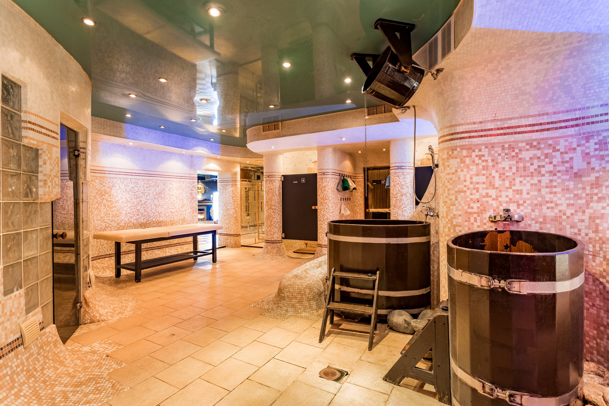 Фотосъемка для аквазоны Фараон на Ленинском проспекте. Интерьеры, Контент, Портреты | Фотограф в Москве Дани Терно