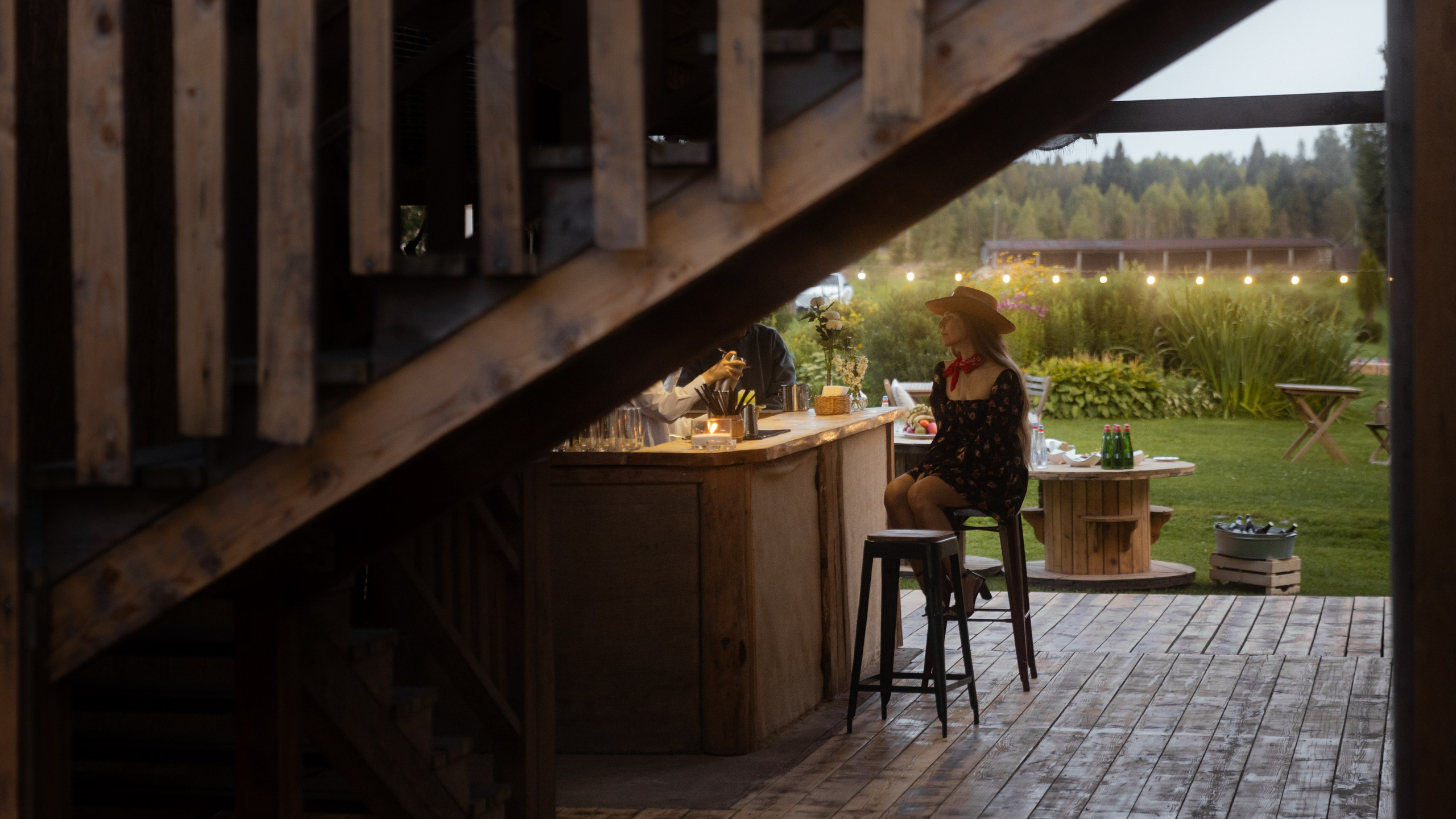 Алиса и Слава, роспись в Москве и вечеринка на природе, подальше от города. Фотограф в Москве Екатерина Черненко