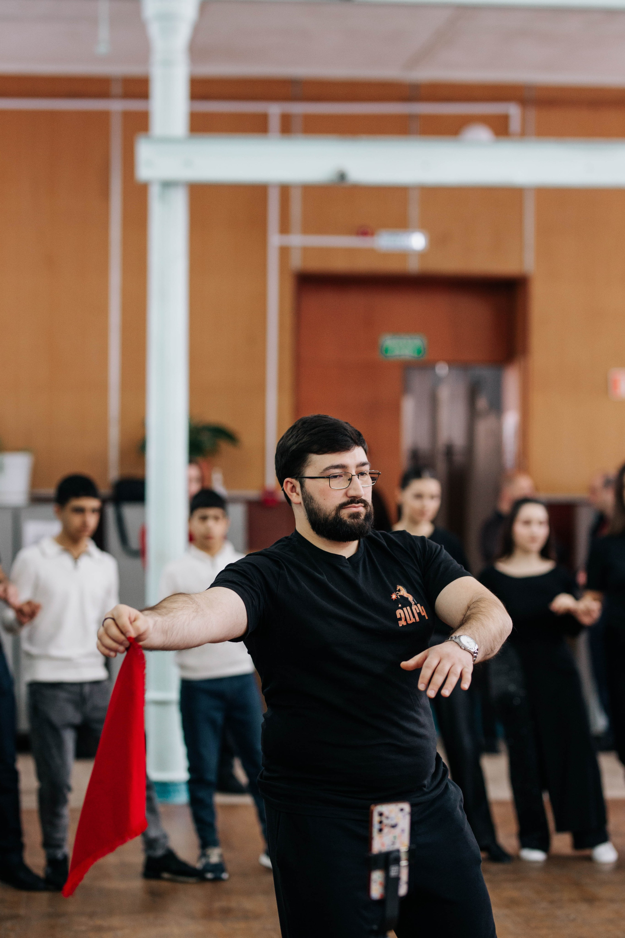 Тренинг танцевального коллектива армянского танца «Единство». Фотограф в Крыму