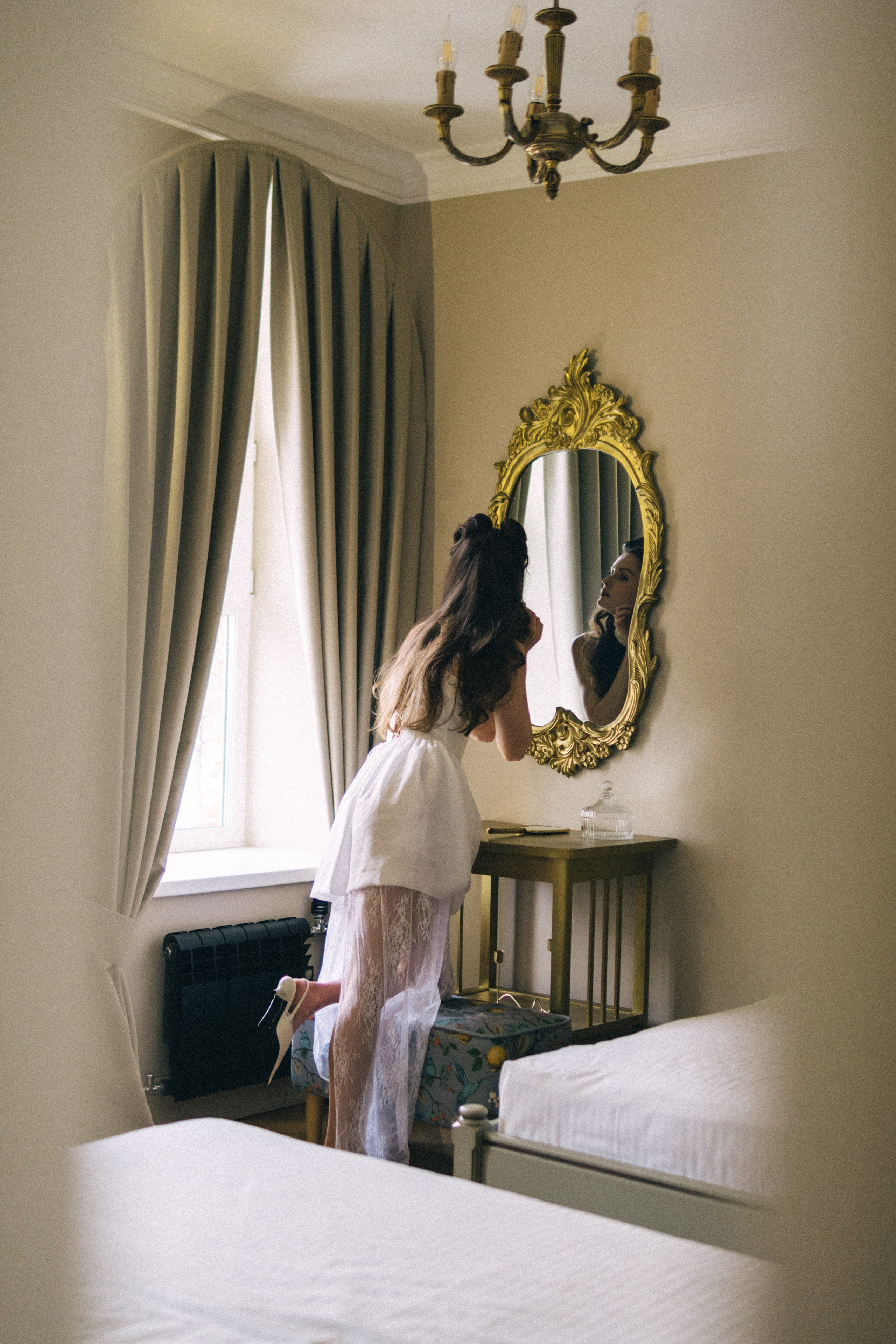 Fiancée Alisa. Я — Алёна и я фотографирую красиво (е)