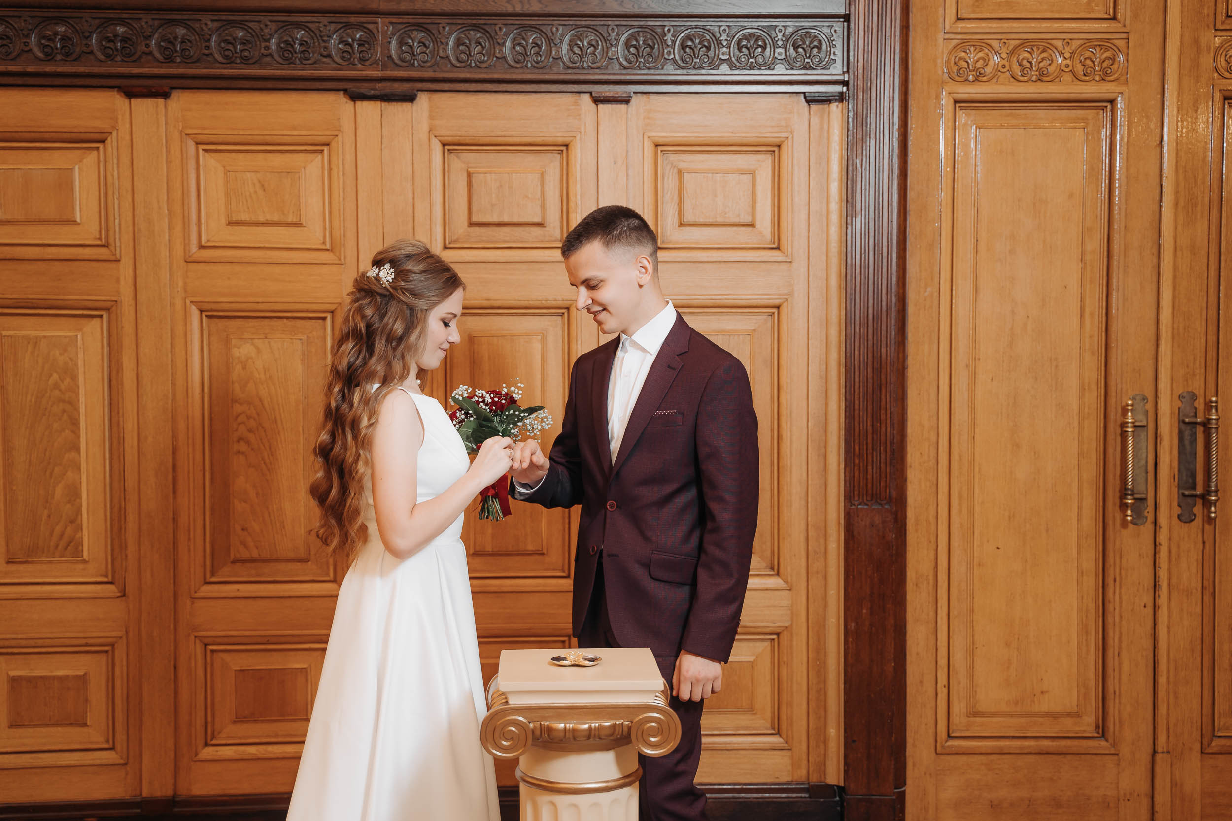 Стоимость услуг свадебной фотосессии (ЗАГС+прогулка) в Москве и МО