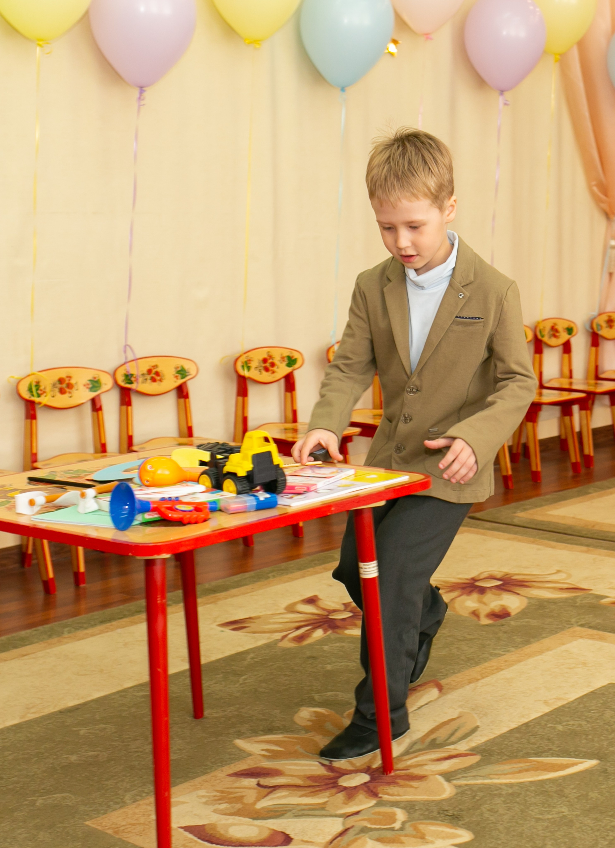 Выпускные и Утренники. Фотограф новорожденных и семейный фотограф НСО г. Бердск Марина Львова