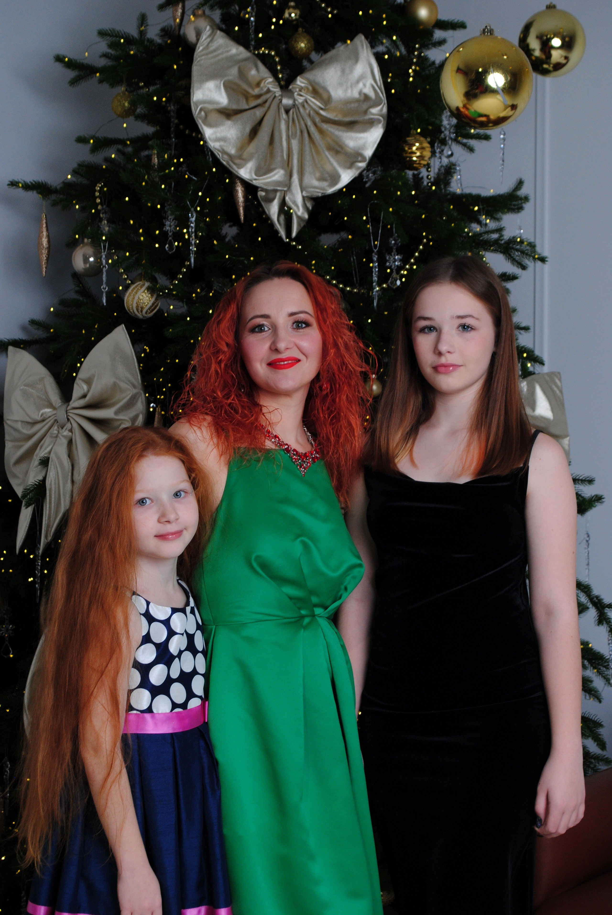 Галина и дочери. Фотограф Мария Мусаелян