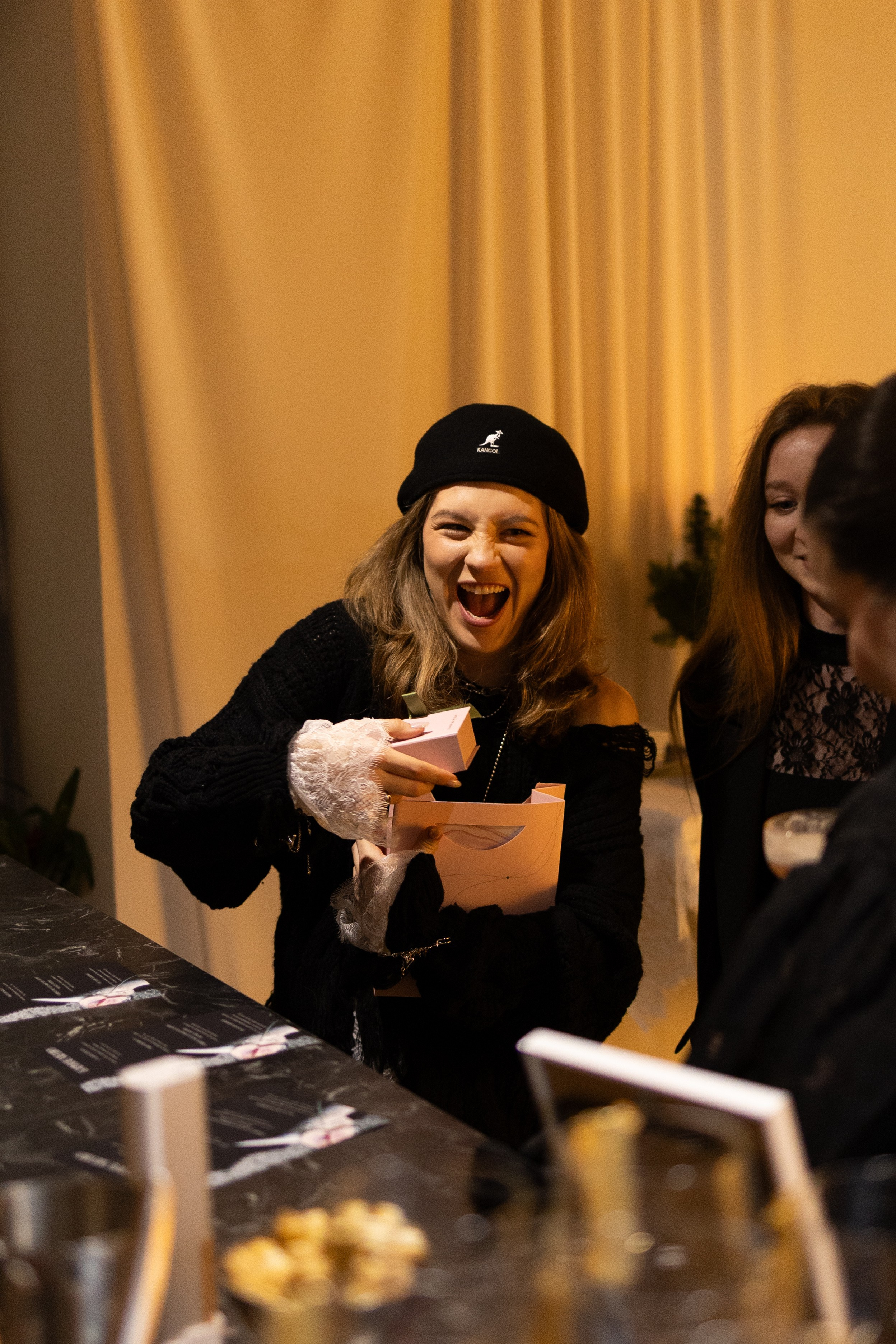 День рождения//Ирина. Главная