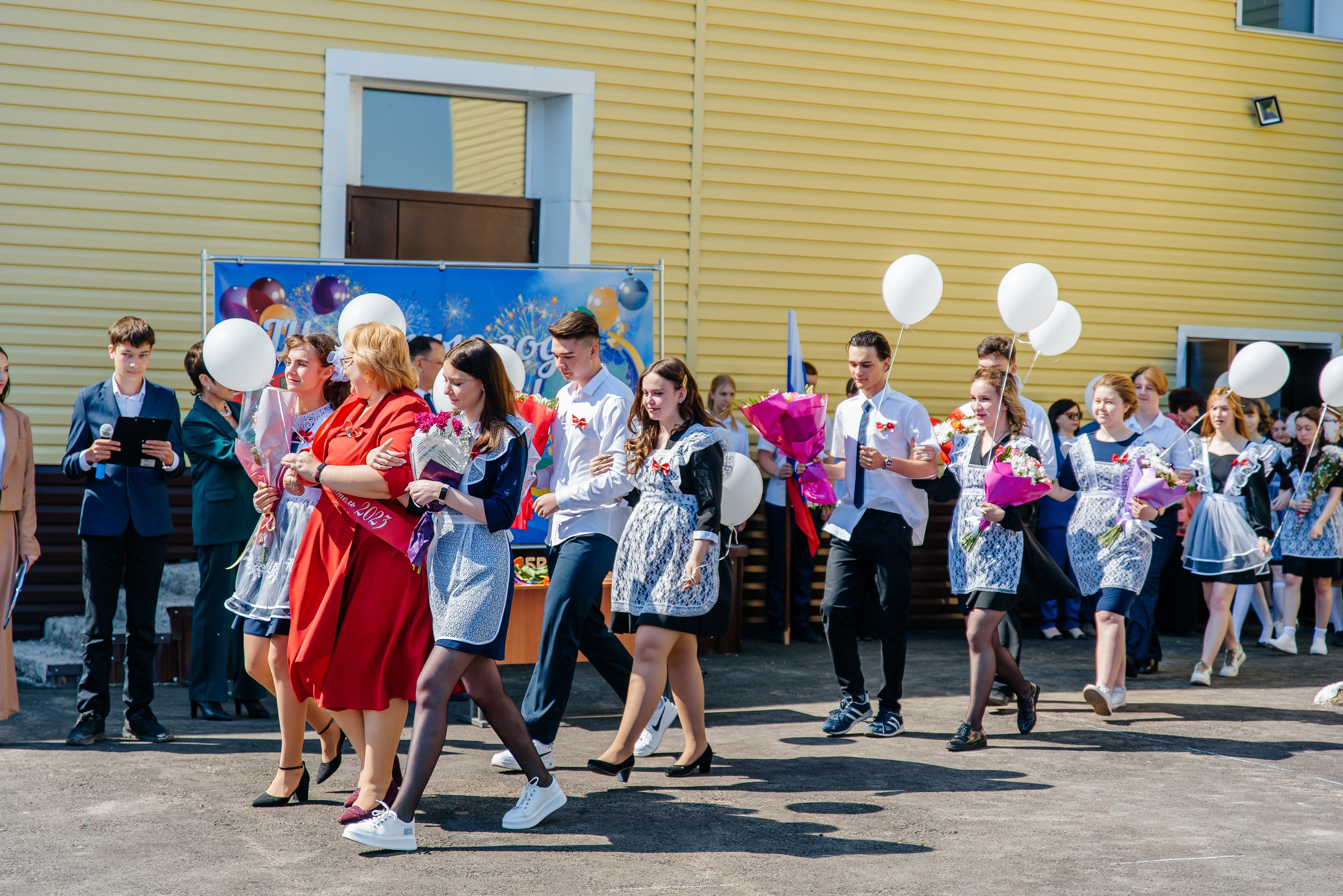 Последний звонок. Семейный фотограф в Барнауле