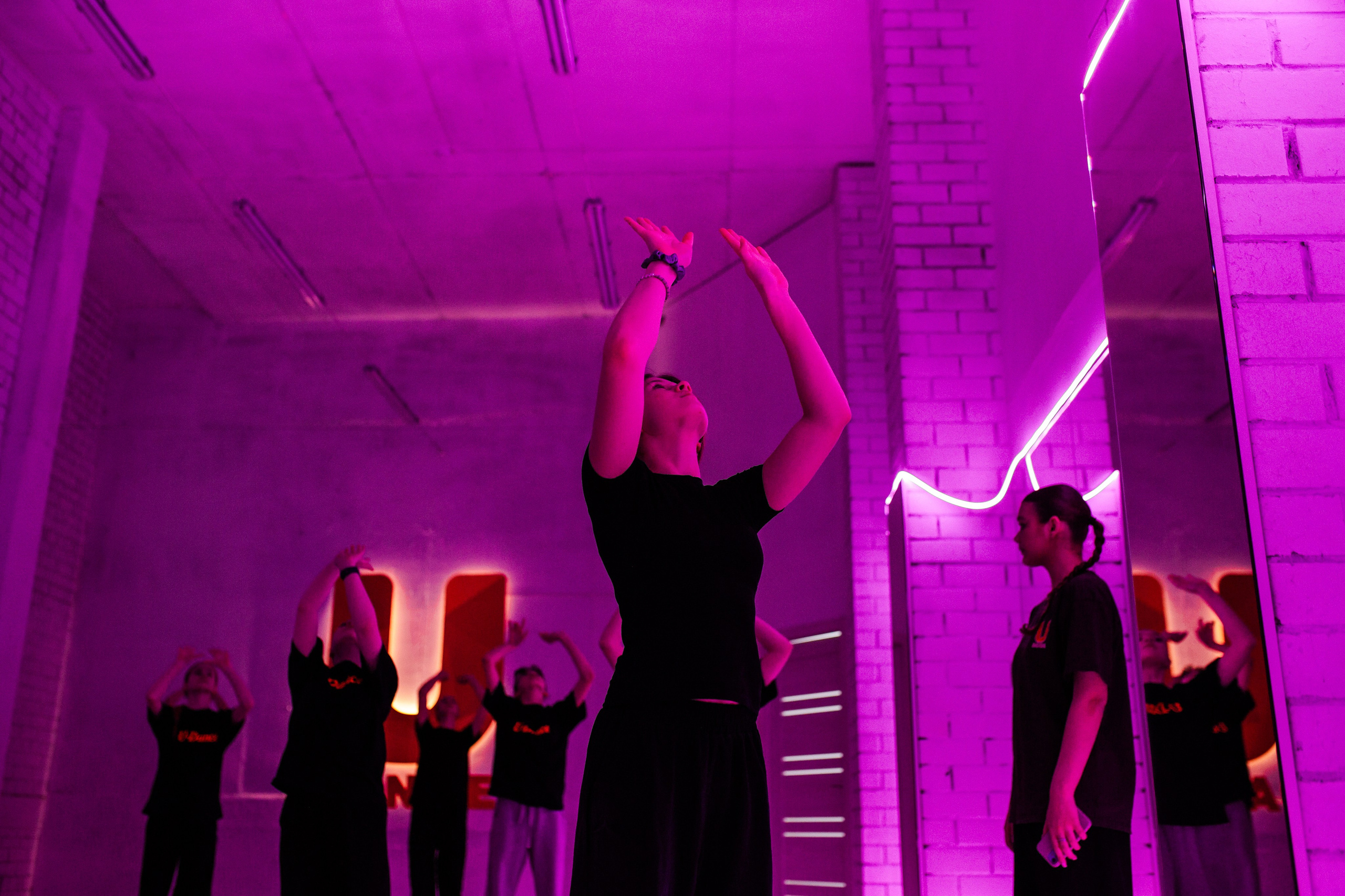 U-DANCE (Контент для танцевальной студии). Корнеева Кристина