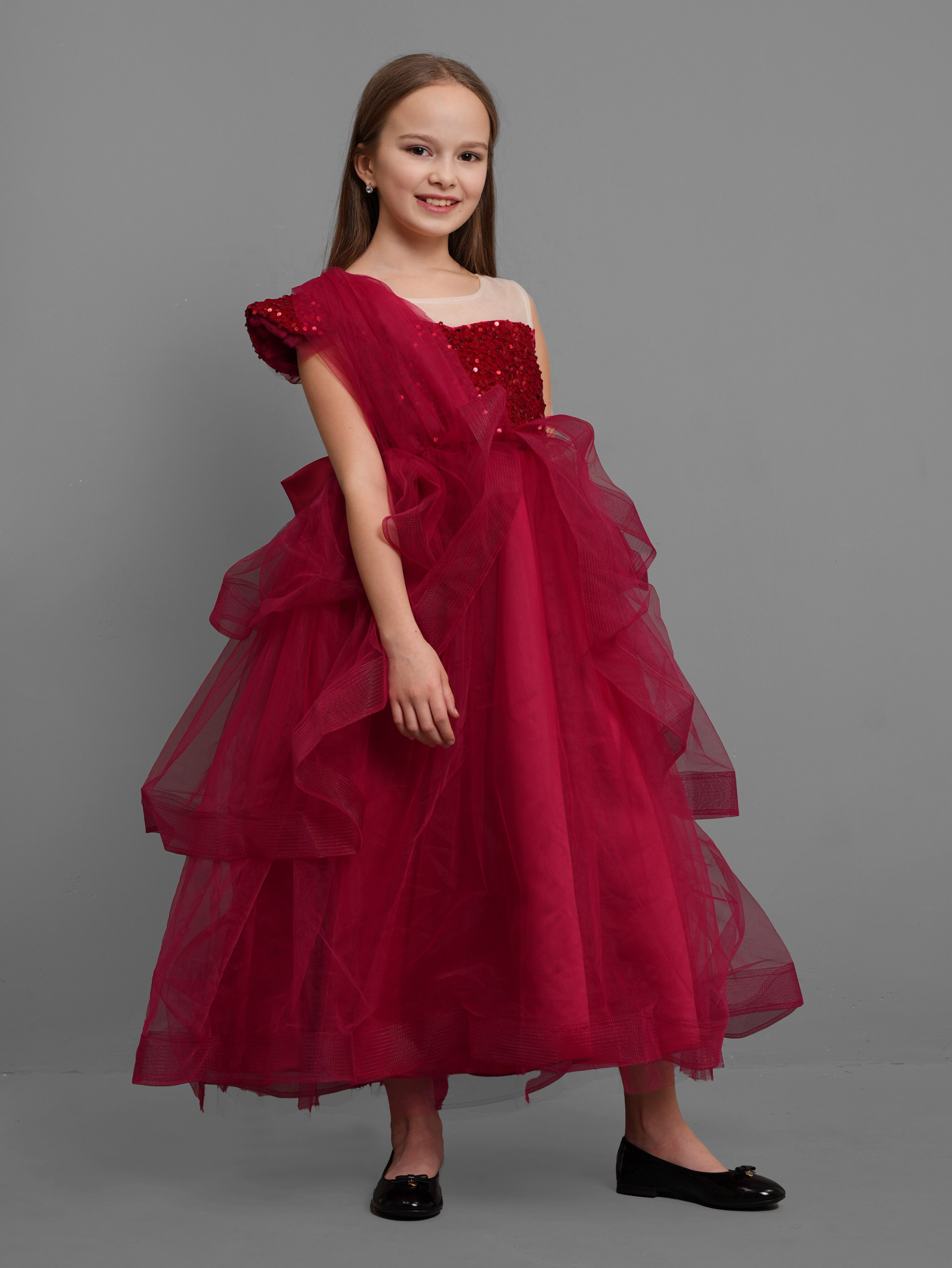 Полина Д. ТМ Продакшн — Съемка для маркетплейсов в Москве