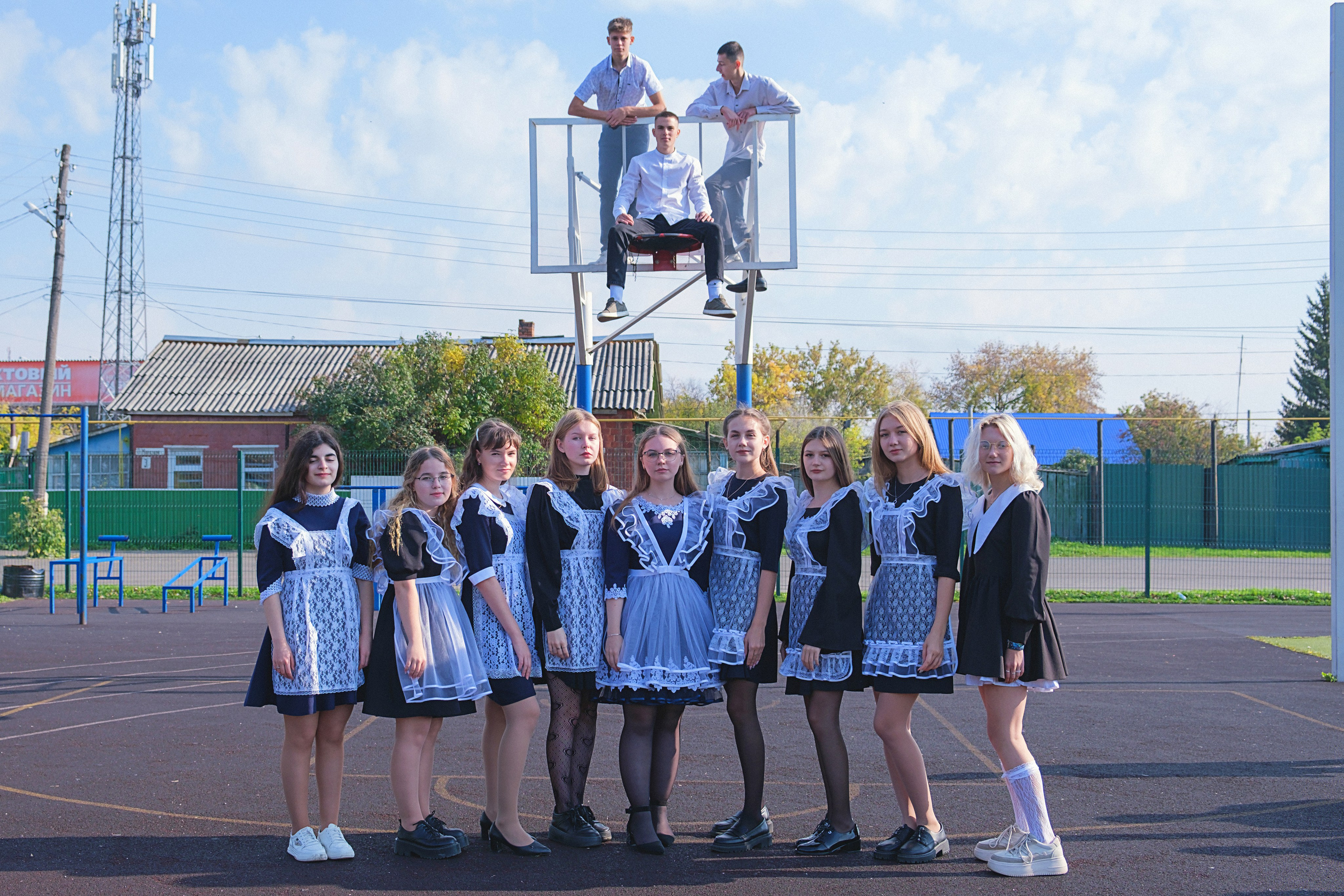 Выпускной альбом 2024. Фотограф и видеограф в Омск/Москва Сащенко Лера
