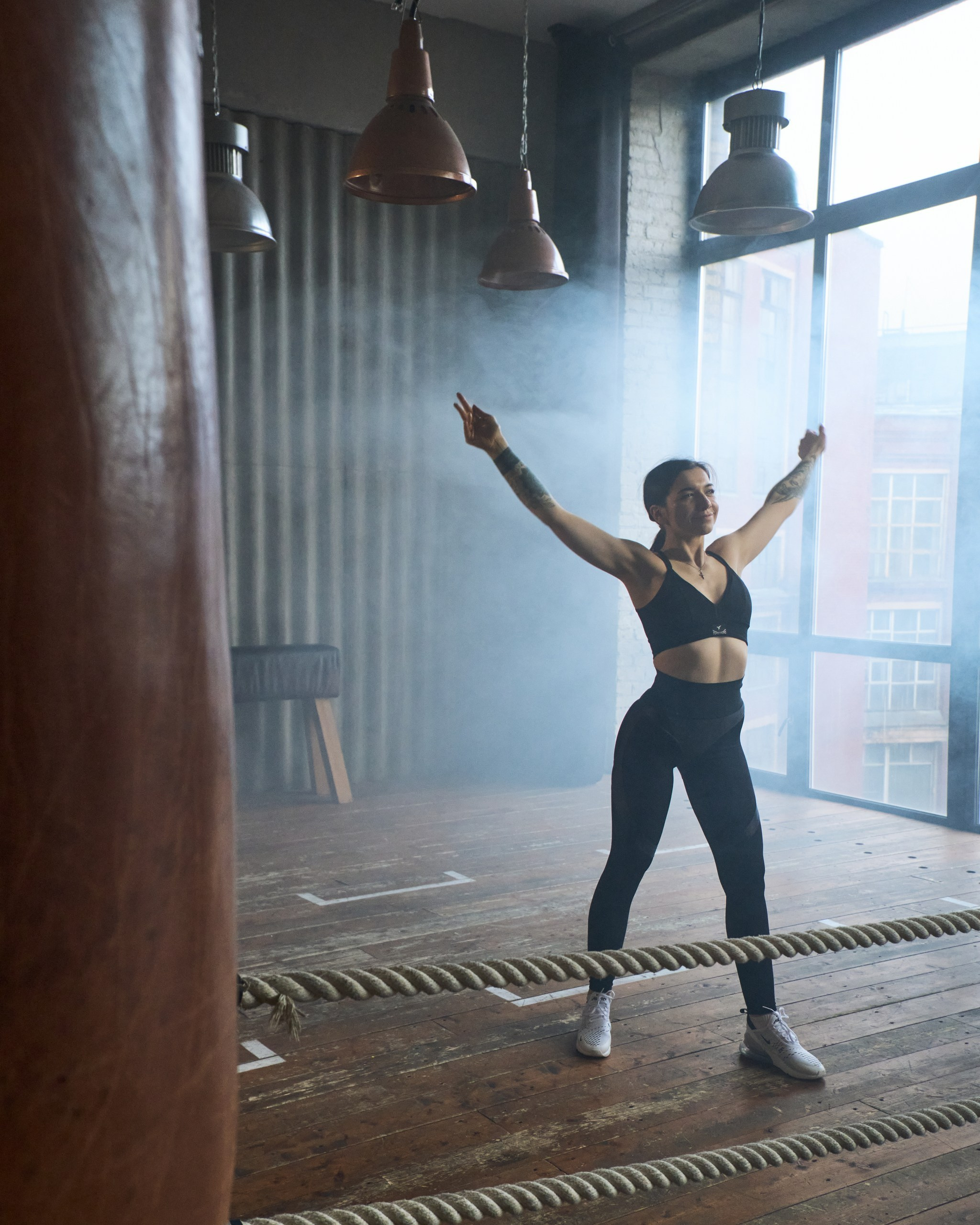 Фотосъемка для фитнес тренера ddx Fitness. Профессиональный фотограф в Москве — Максим Дьяконов