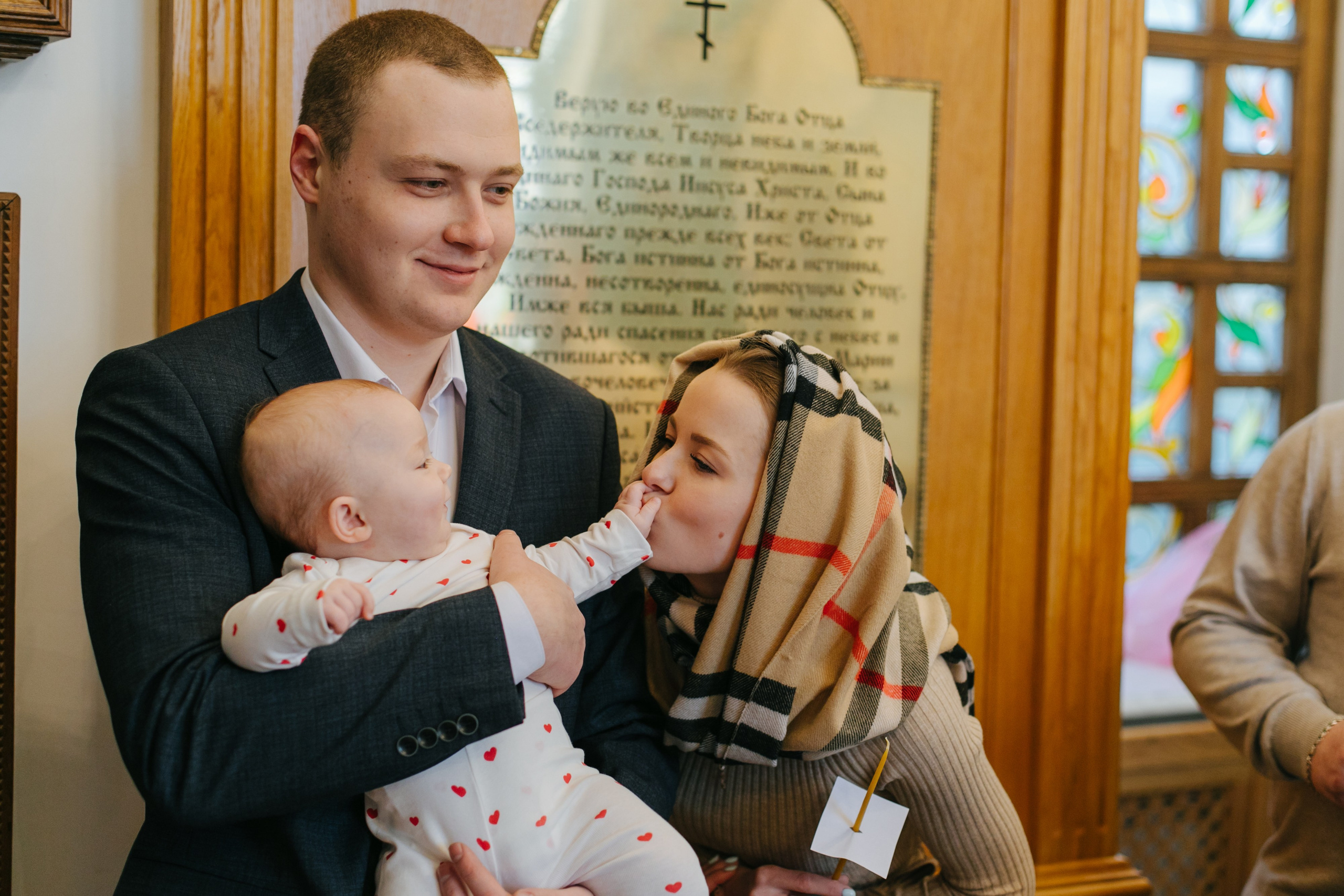 Крещение Храм Спаса Нерукотворного Образа г. Всеволожск. Фотограф на крещение в Санкт Петербурге