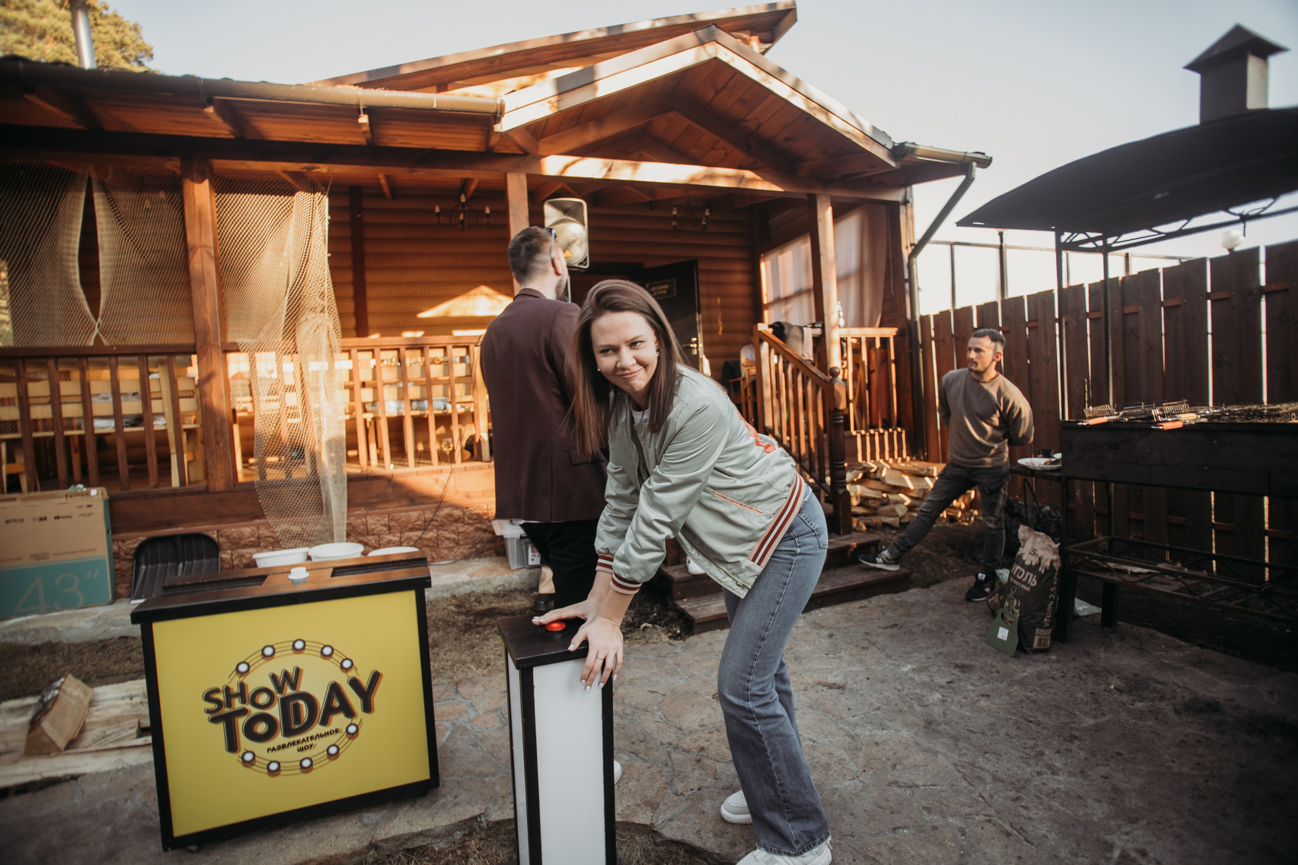 Корпоратив Muza_Arts. Венера Гайн. Репортажный фотограф  Тюмень. Обучение фотографии с 0