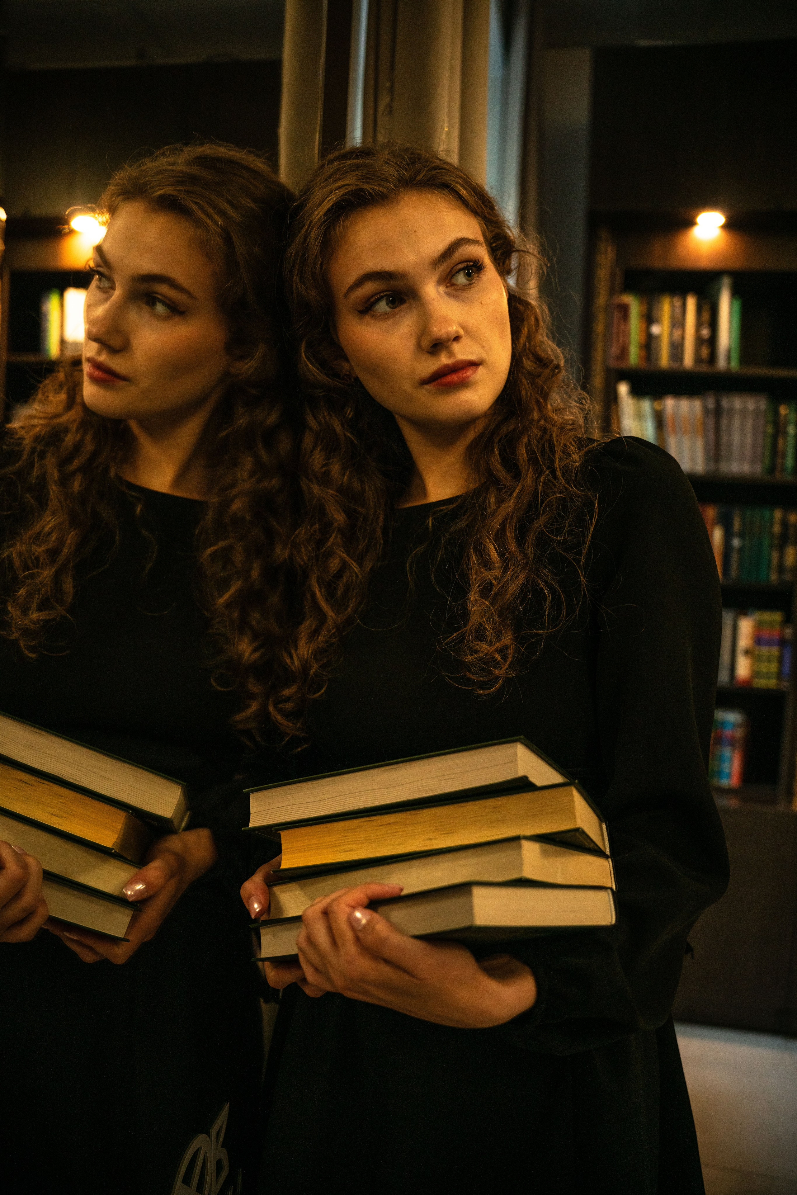 В библиотеке. Семейный фотограф в Омске Александра Яровикова