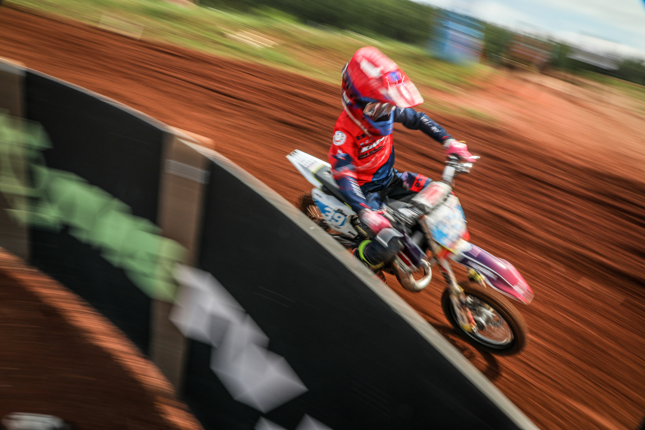 Мотокросс. Спортивный фотограф в Сочи Красной поляне Сергей Канада