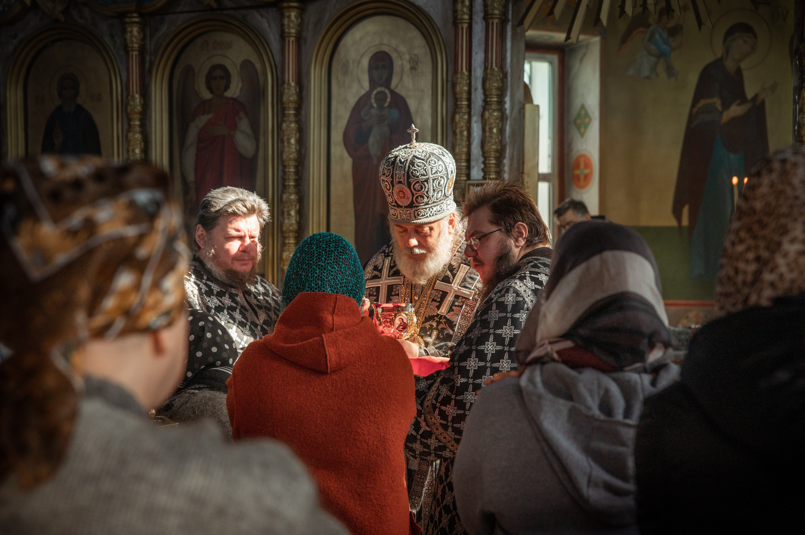Преждеосвящение Даров. Храм Серафима Саровского. Церковный, семейный и репортажный фотограф Волгоград, Волжский