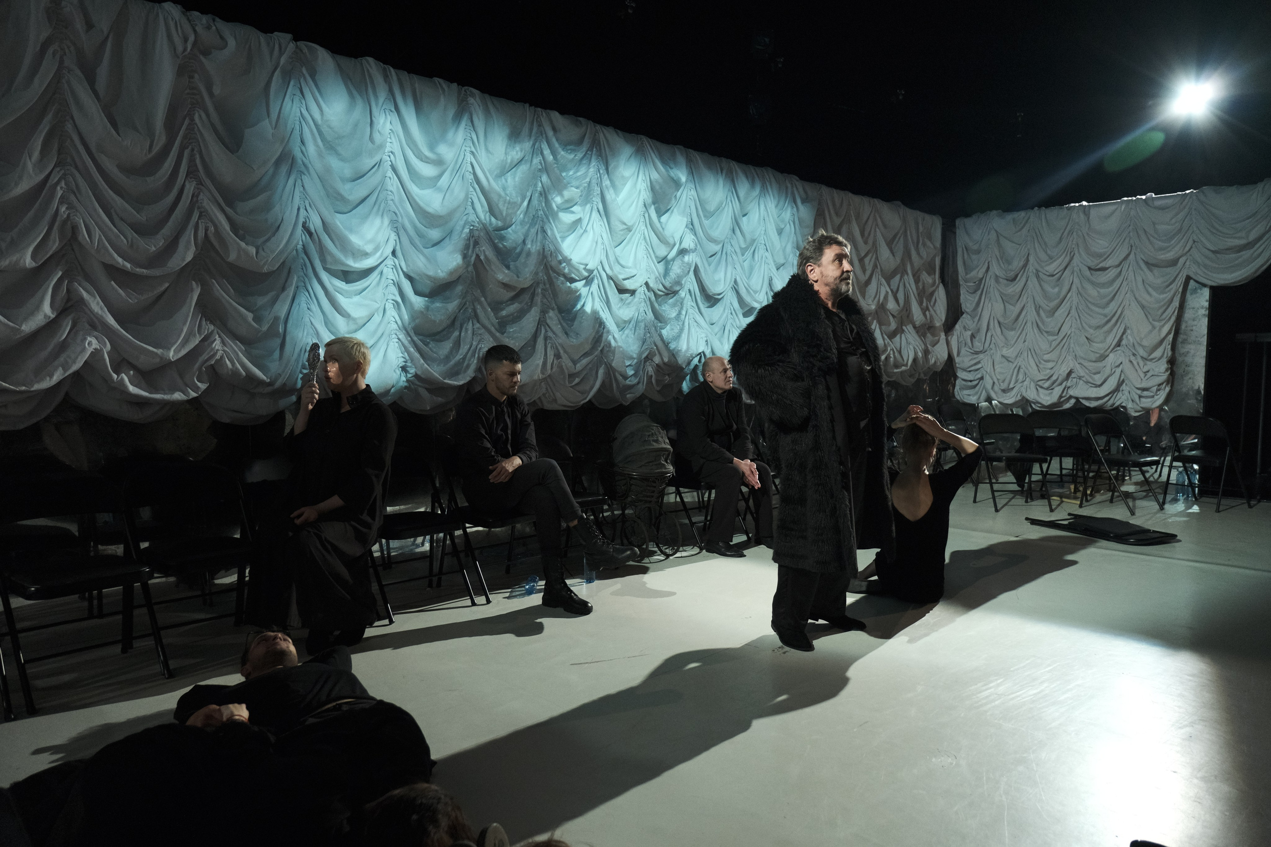 Фотосъемка спектакля Анна Каренина, Красноярского ТЮЗа