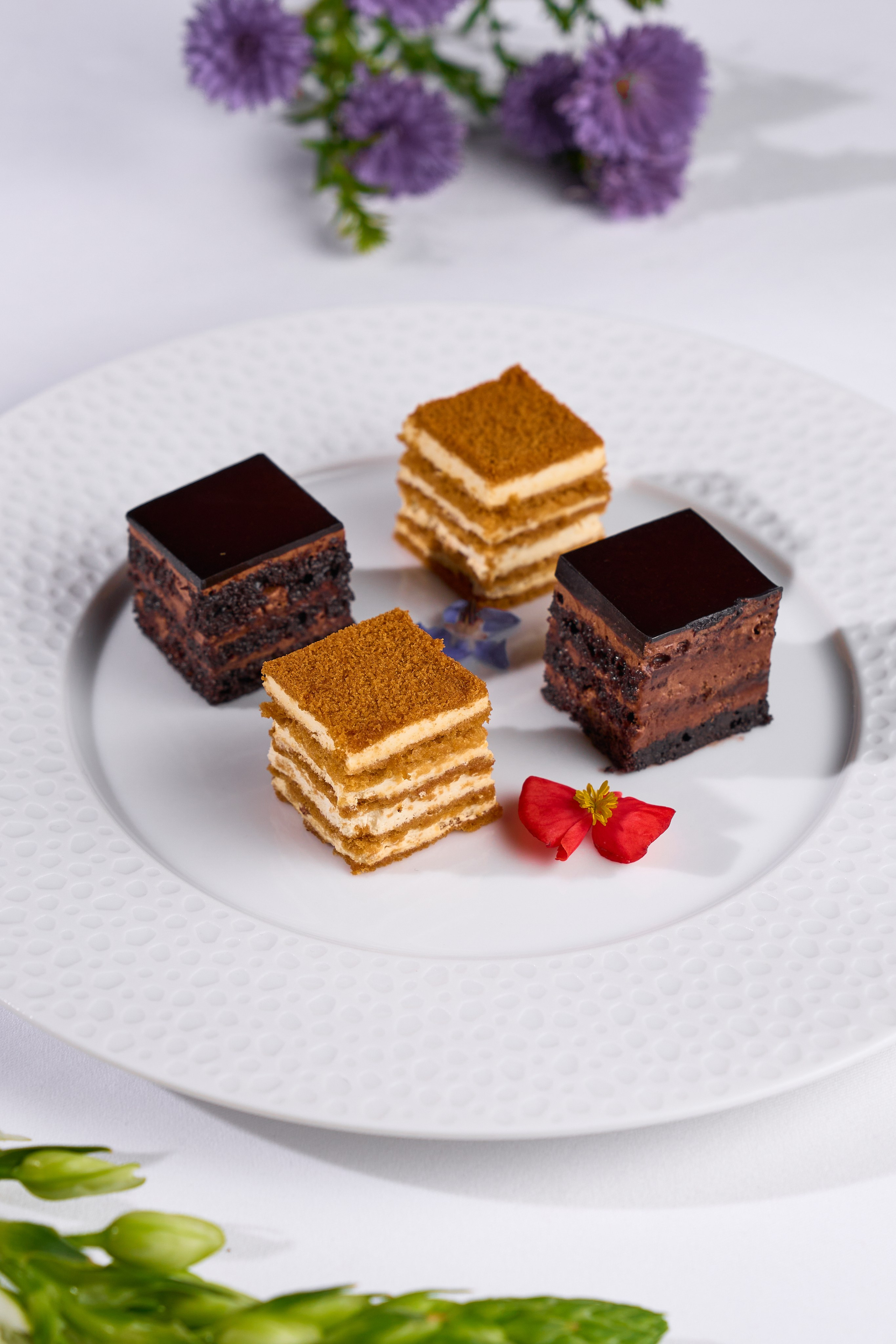 COSMOS ITALY — СЪЕМКА МЕНЮ