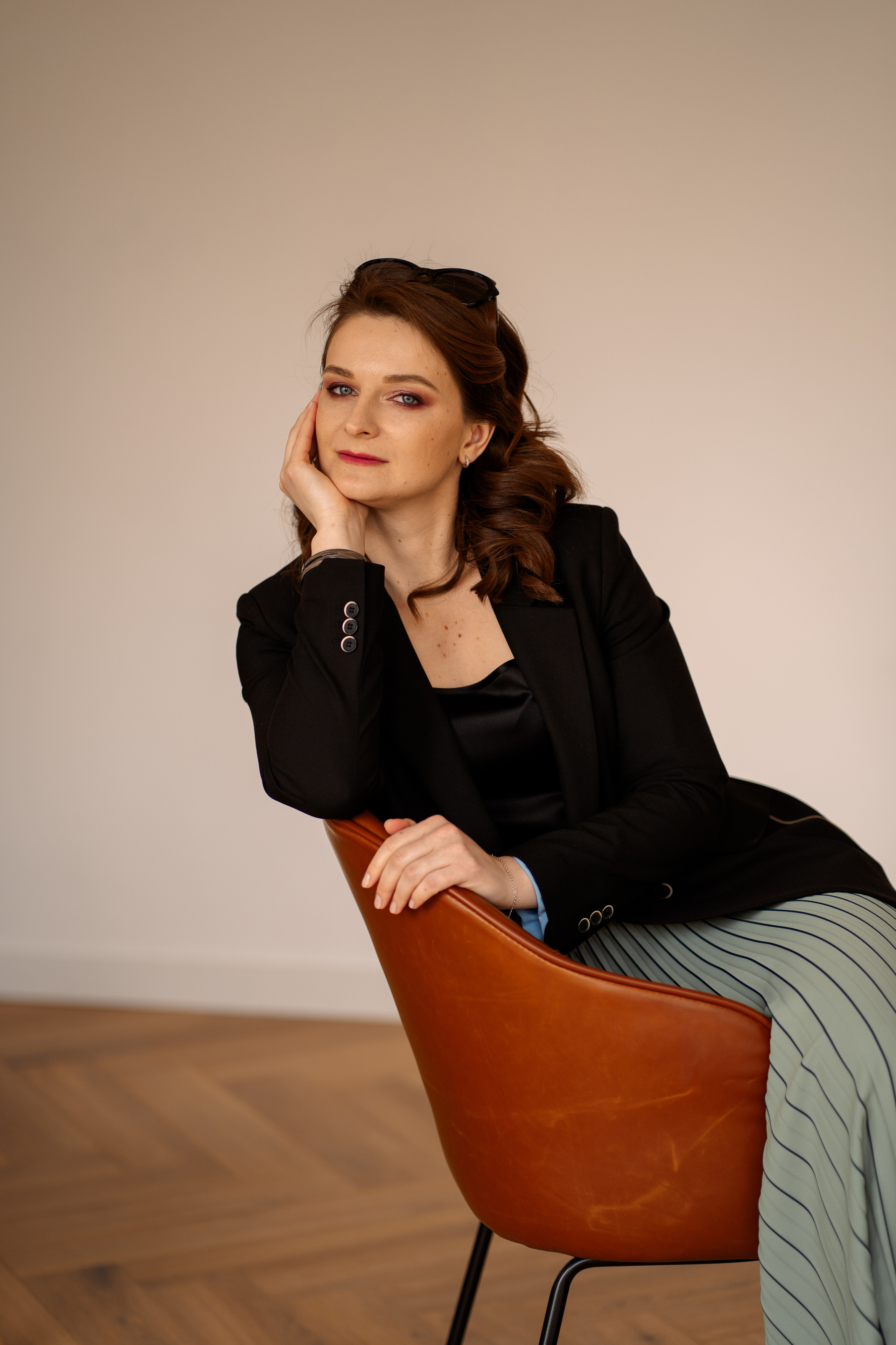 Бизнес-портрет Москва Бизнес-фотосессия Москва Контент фотография Москва Портретный фотограф Москва Топ фотограф Москва Фотосессия в студии Фотограф Химки