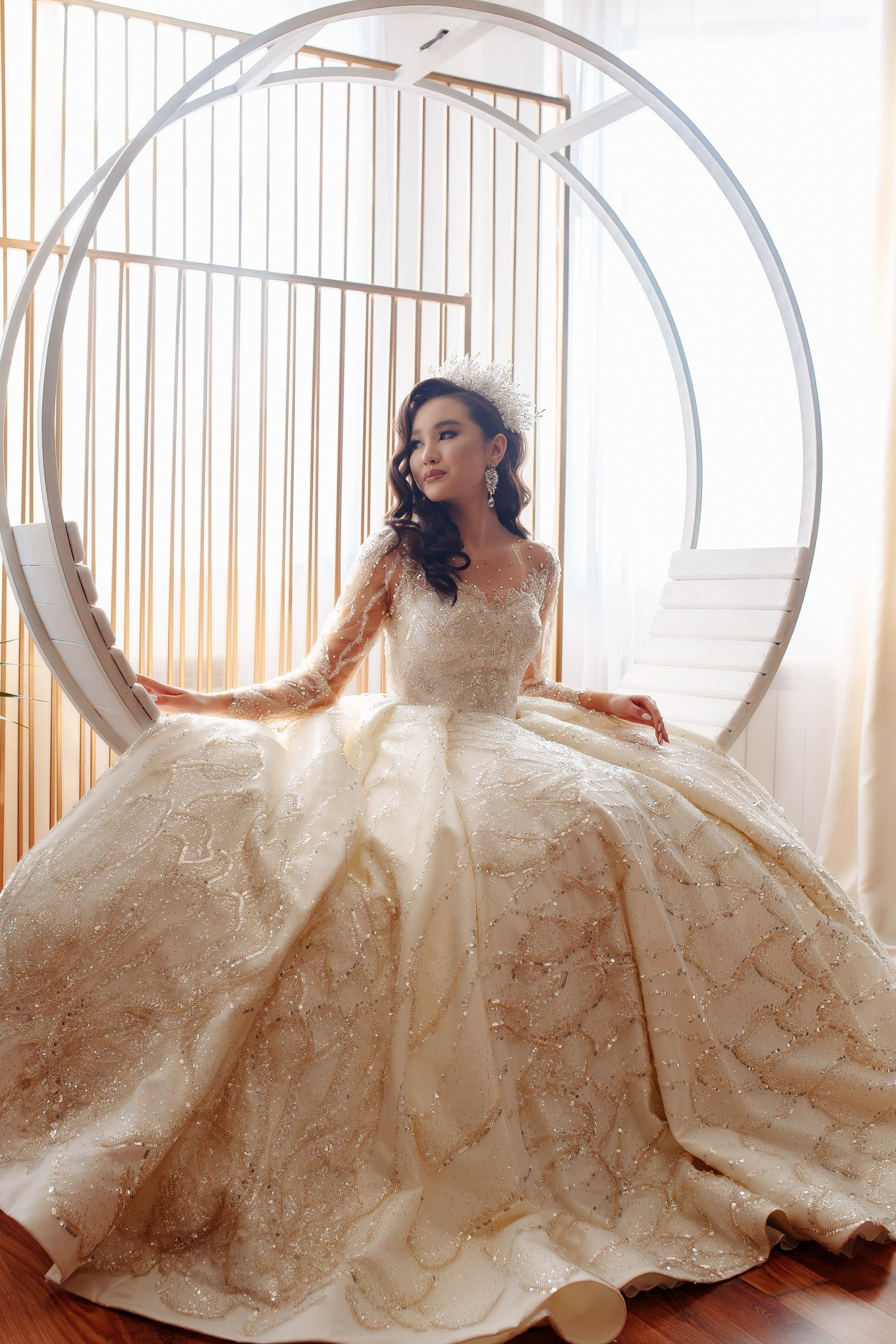 Магазин свадебных платьев и национальной одежды. Профессиональный фотограф в городе Астана Копанев Данил