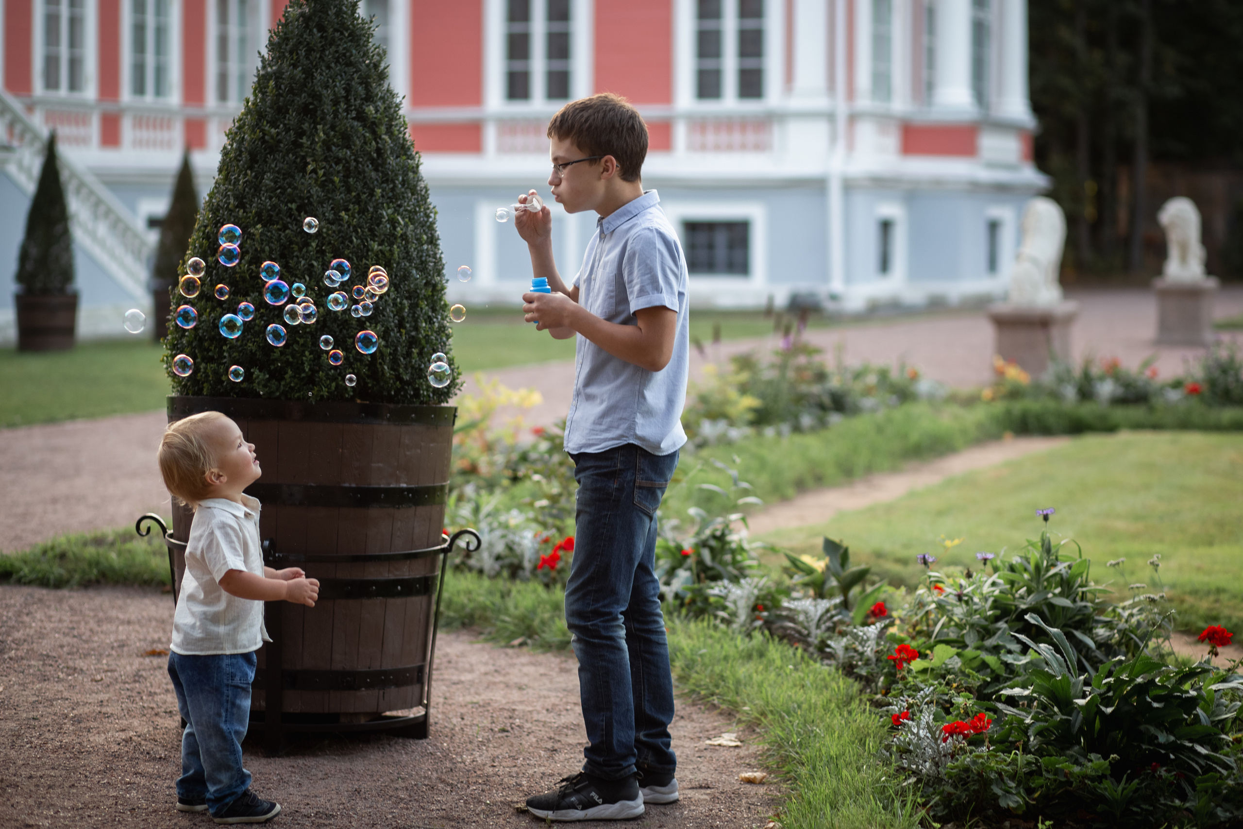 Семейная прогулка в Кусково. Женский и семейный фотограф в Москве Анна Боярченкова