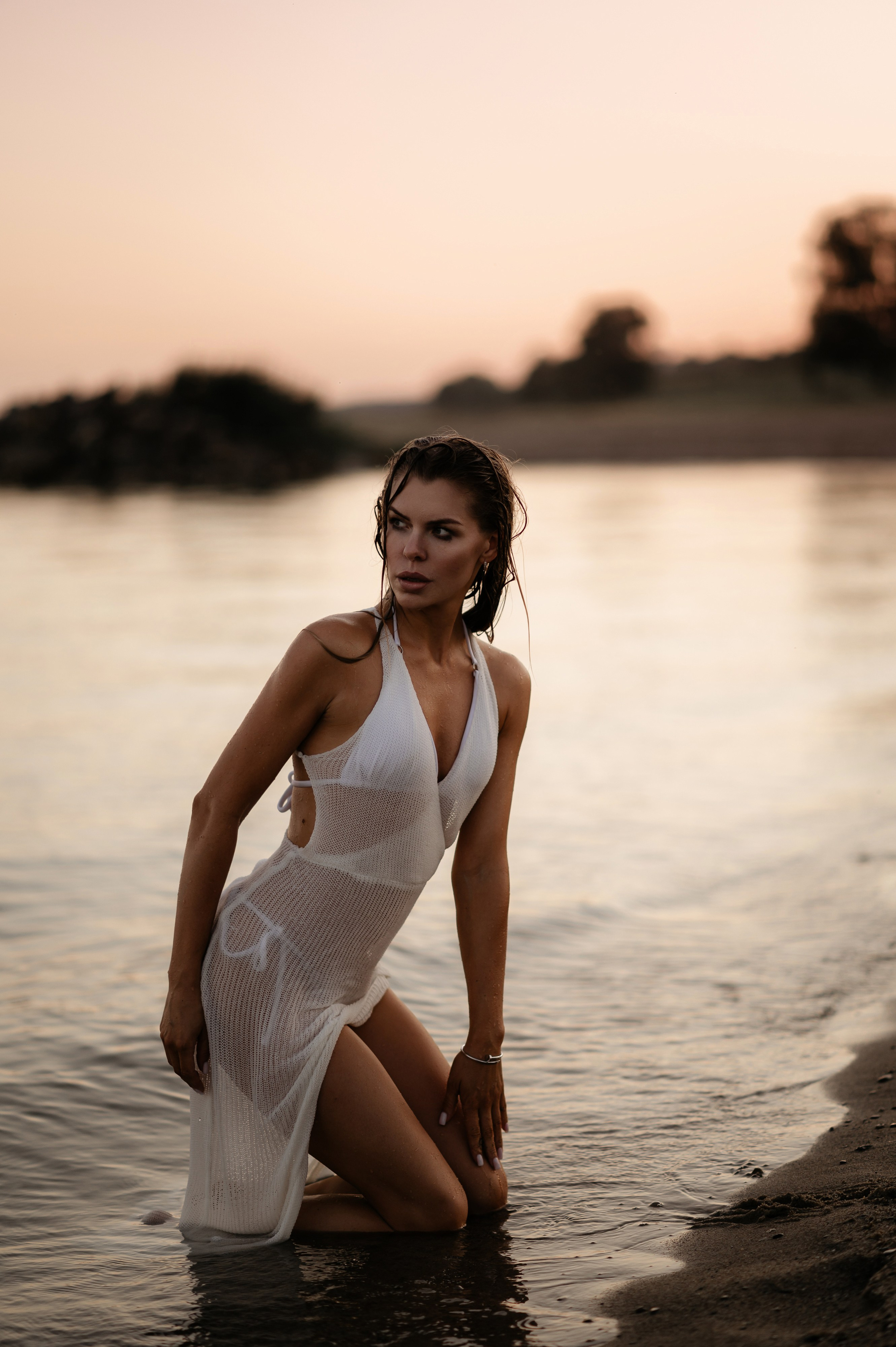 Закат на пляже. Главная