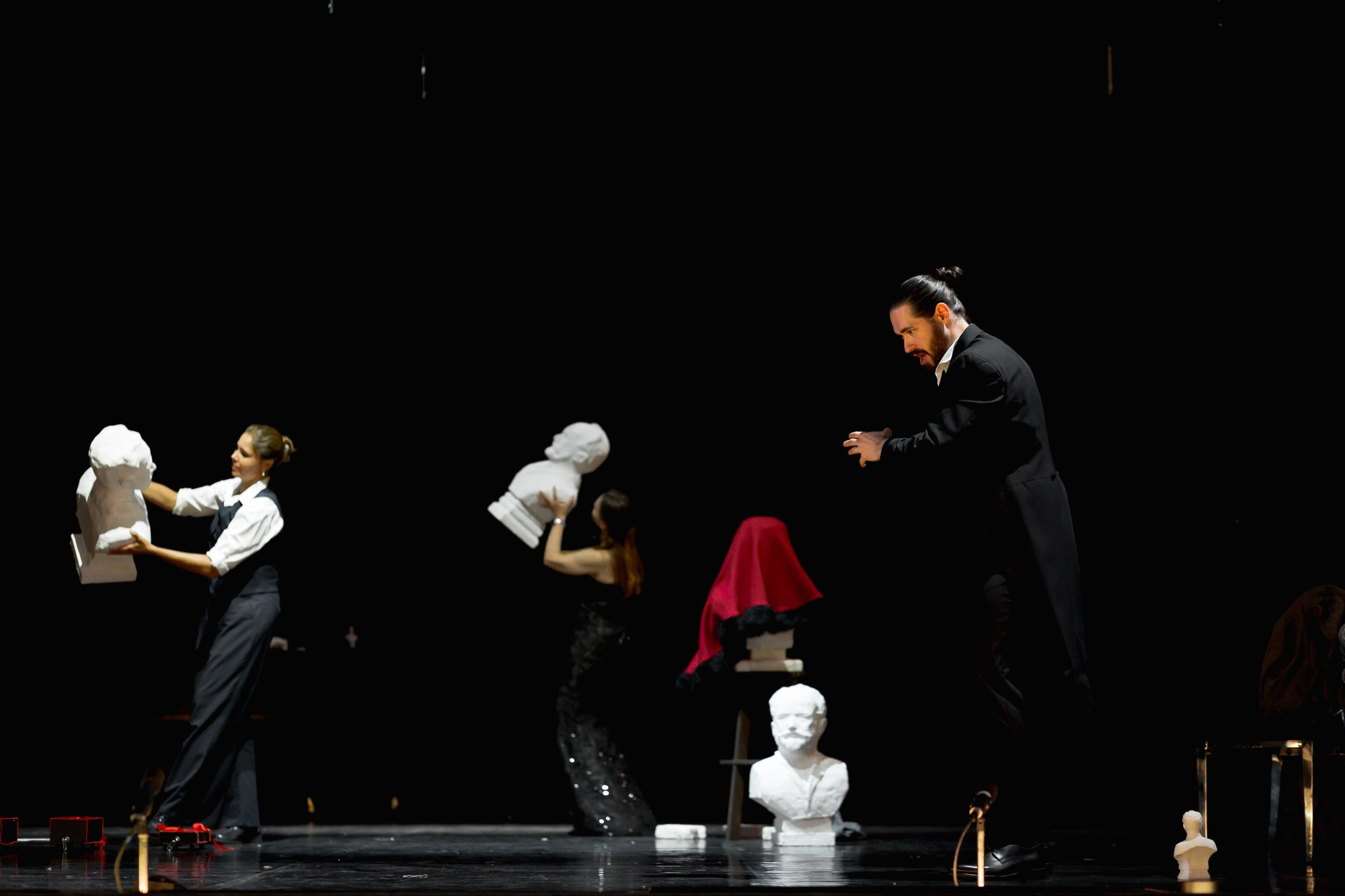 Спектакль Приглушенные голоса в Театре Эрмитажа (+репетиция). Семейный и портретный фотограф в Санкт-Петербурге Андрей Воробьев