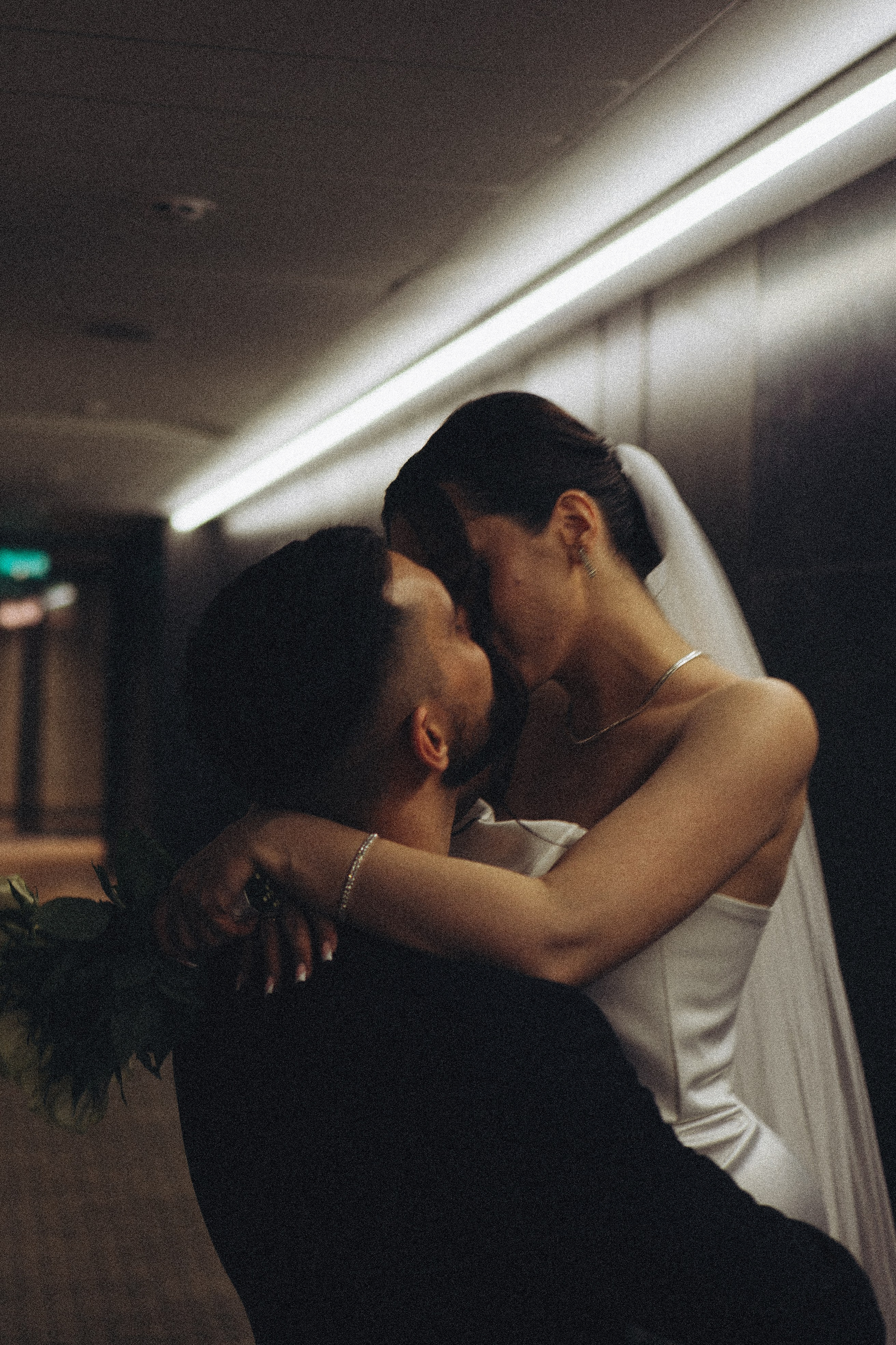 СВАДЕБНАЯ СЬЕМКА СБОРОВ ЖЕНИХА И НЕВЕСТЫ В ОТЕЛЕ И ТАКЖЕ ФОТОСЕССИИЯ В ОТЕЛЕЕ МЕГАПОЛИС БРЯНСК. Профессиональный фотограф, Санкт-Петербург — Виктория Богомолова